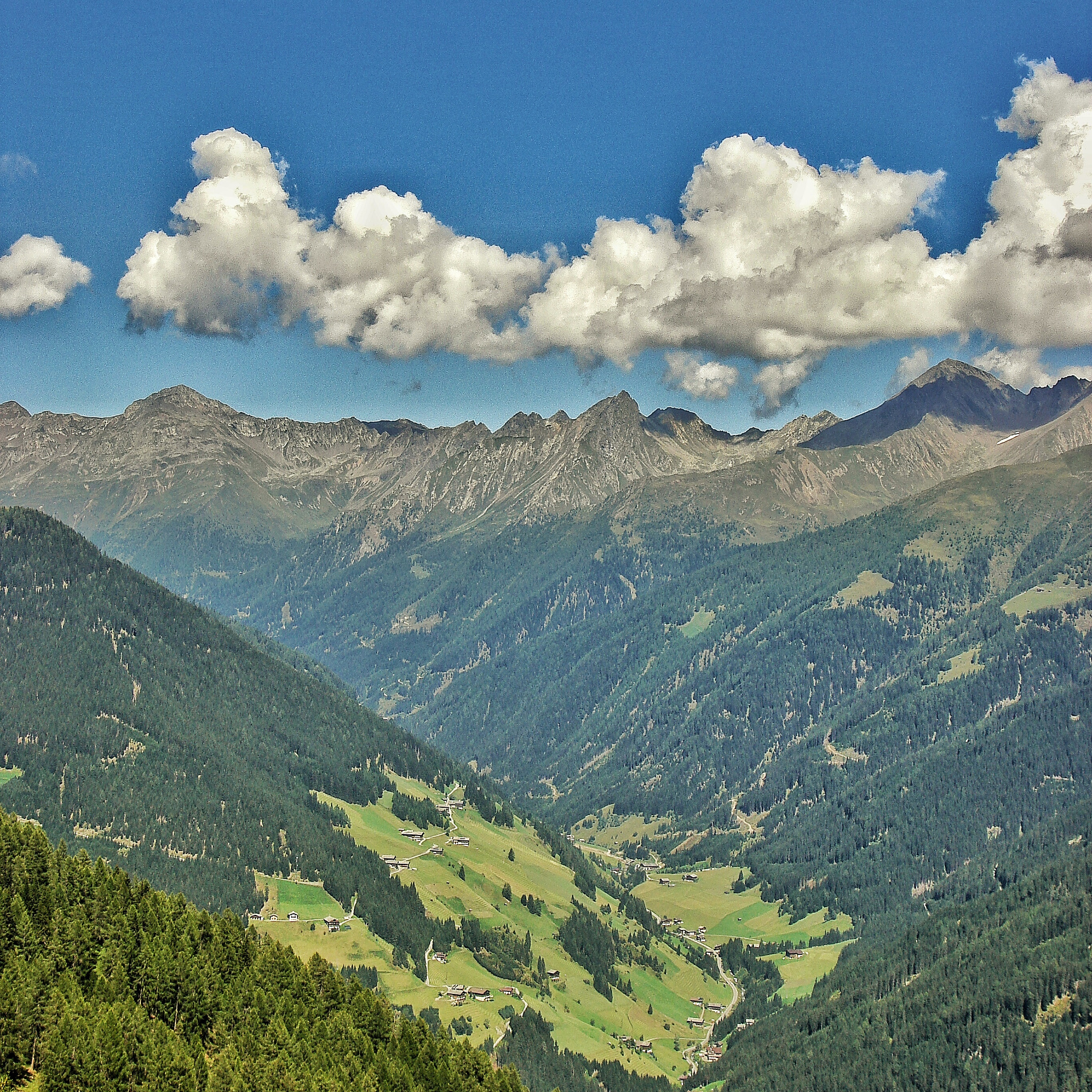 Sony DSC-N2 sample photo. Landscape the iseltal valley - austria photography