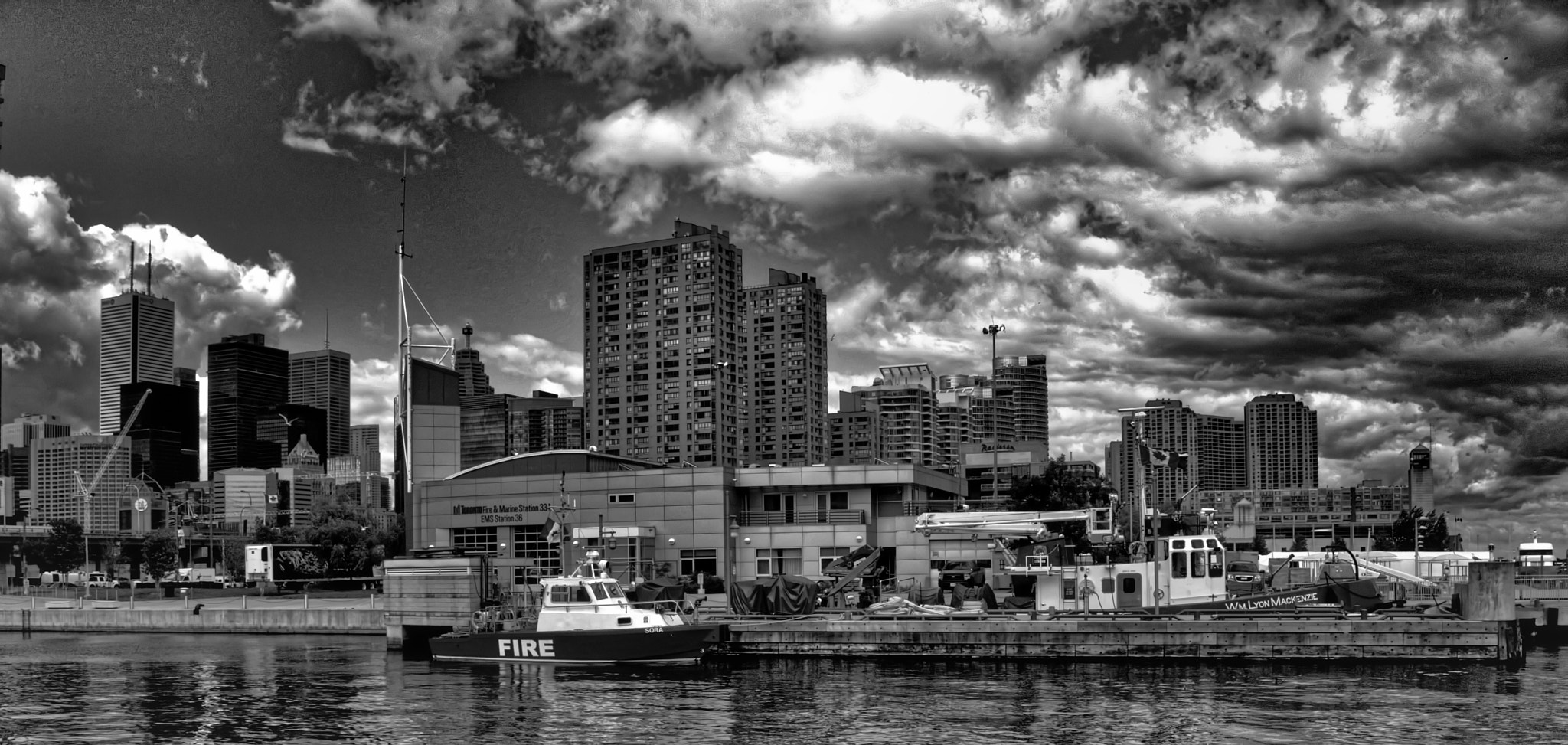 Olympus PEN E-P1 sample photo. Little harbor fire station photography