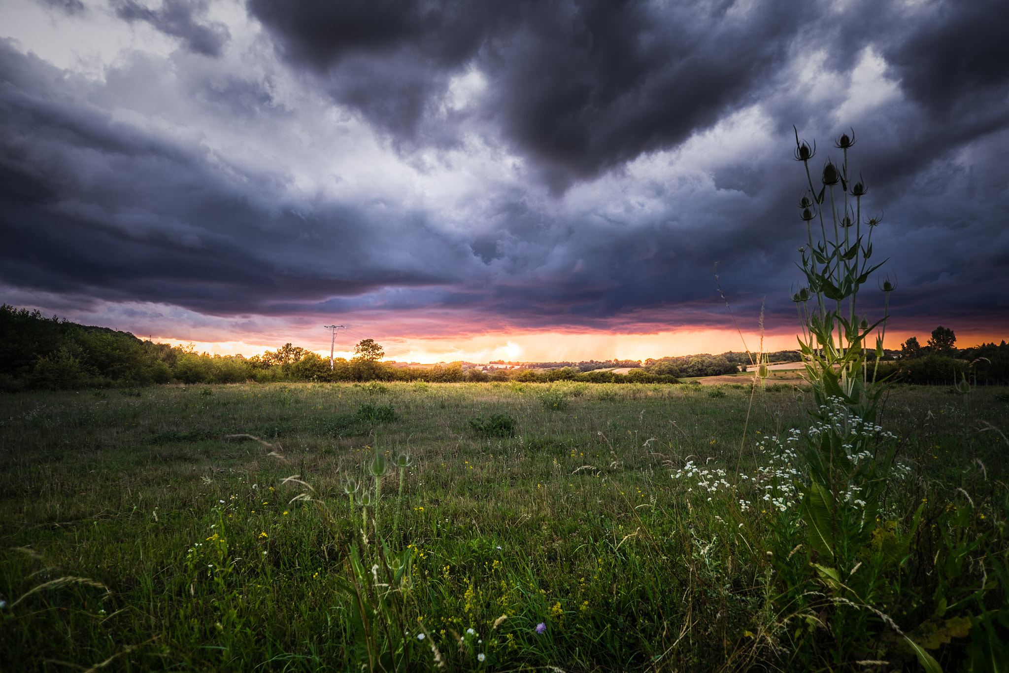 ZEISS Touit 12mm F2.8 sample photo. Isère: sunset photography