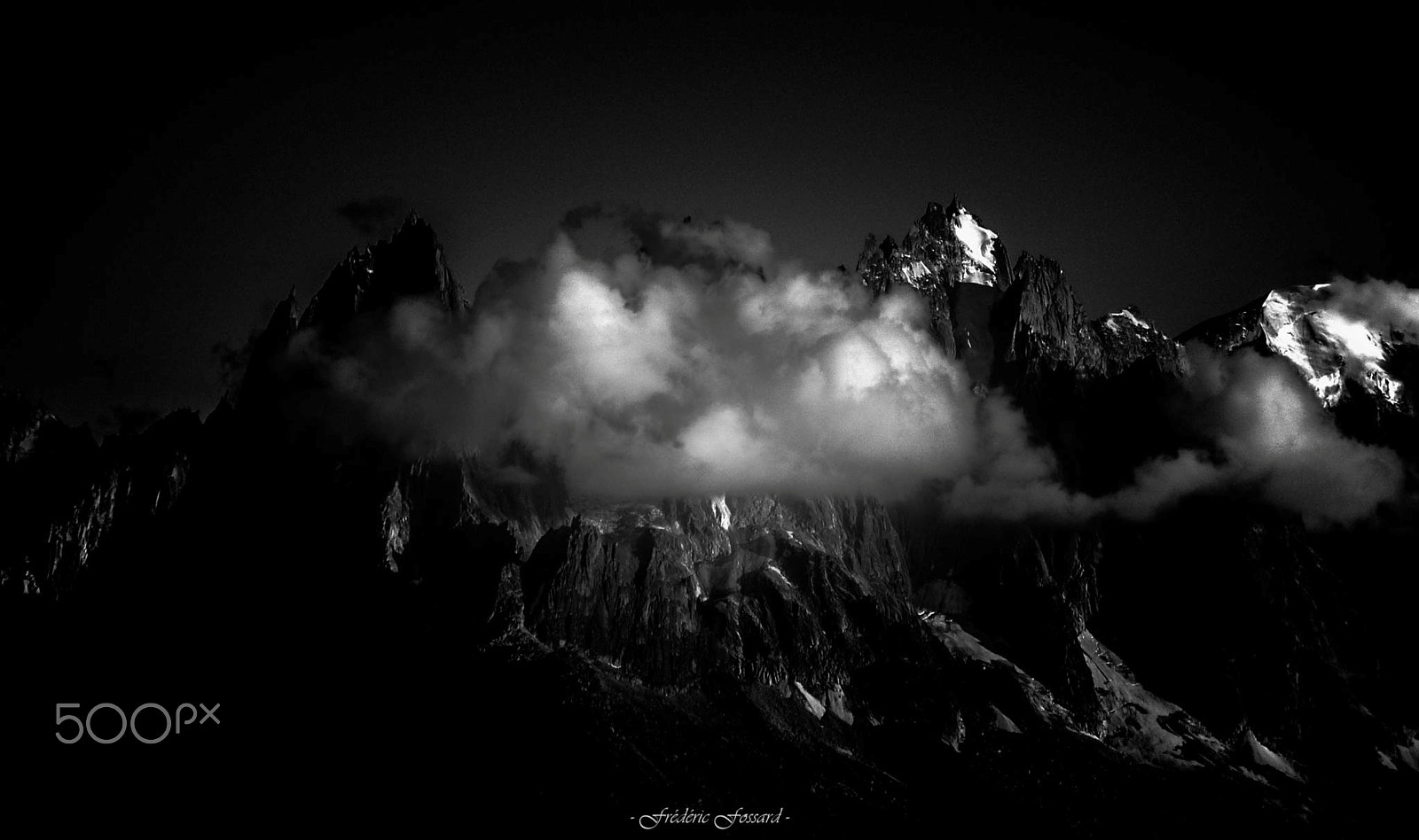 Sony Cyber-shot DSC-W170 sample photo. Féerie nocturne sur les aiguilles de chamonix photography