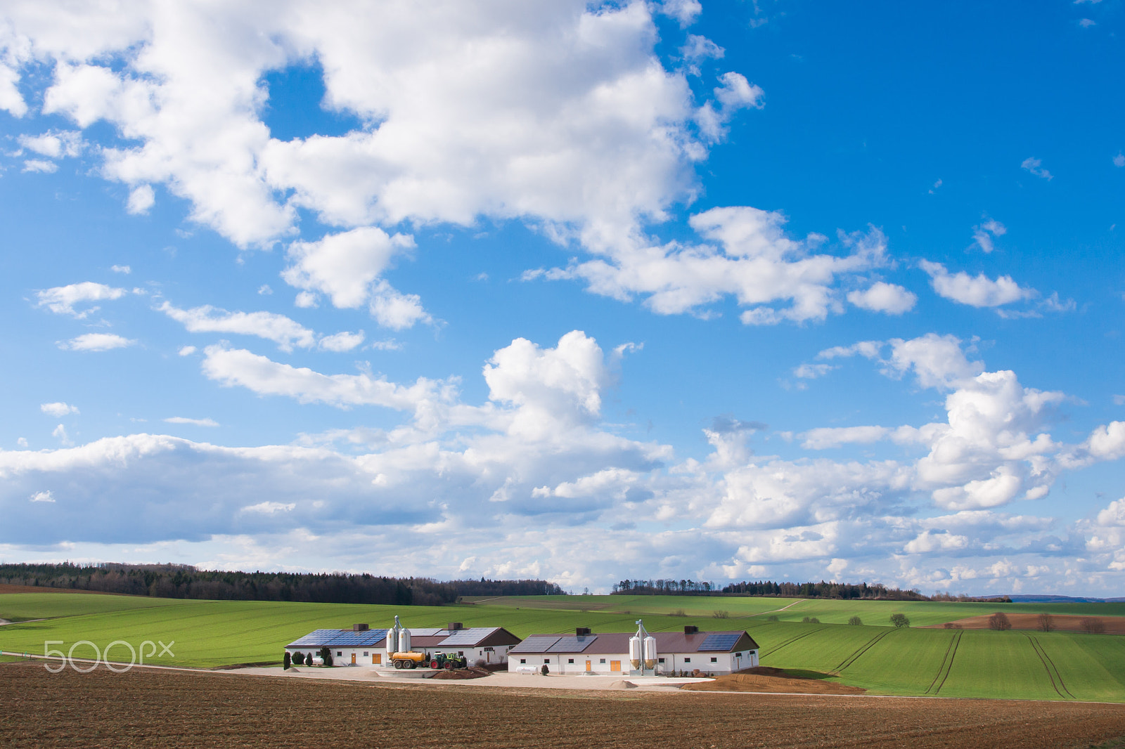 Sigma 17-70mm F2.8-4 DC Macro OS HSM sample photo. Agricultural facility with cultivated land photography