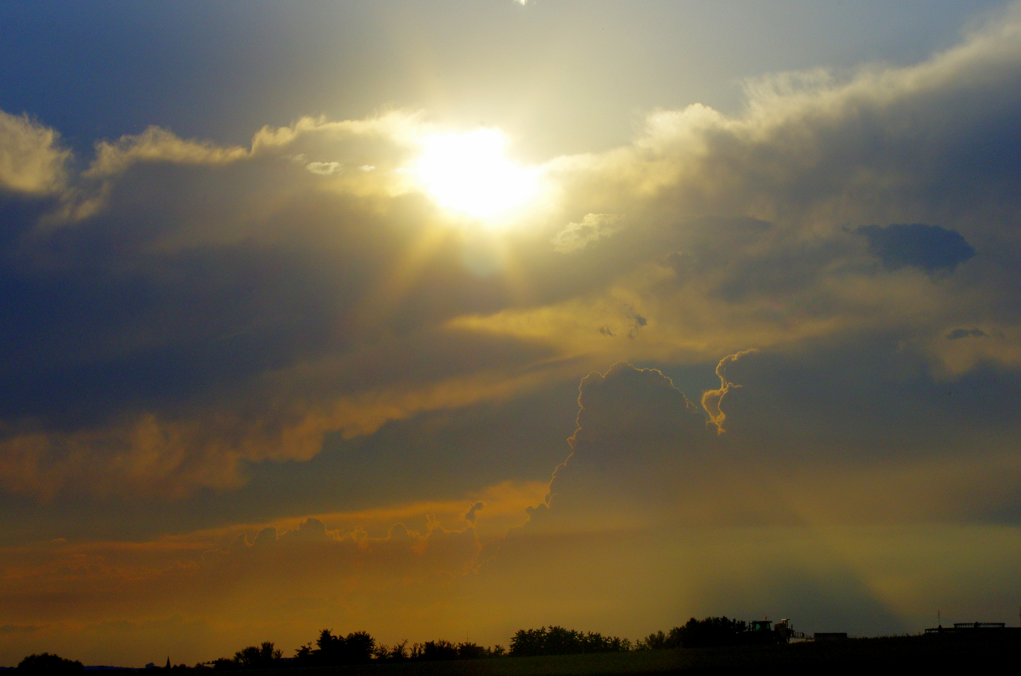 smc PENTAX-DA L 55-300mm F4-5.8 ED sample photo. Spectacle in the sky photography