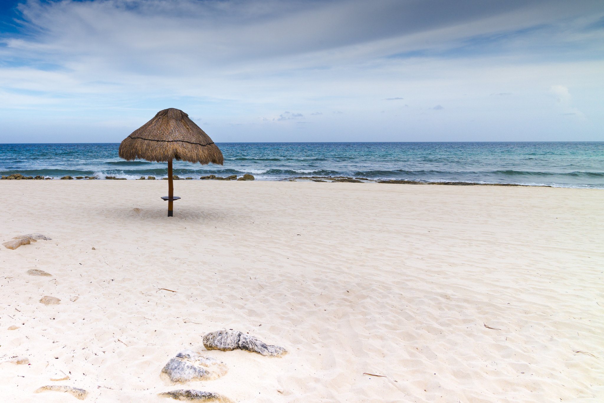 Elmarit-M 1:2.8/21 ASPH. sample photo. The beach photography