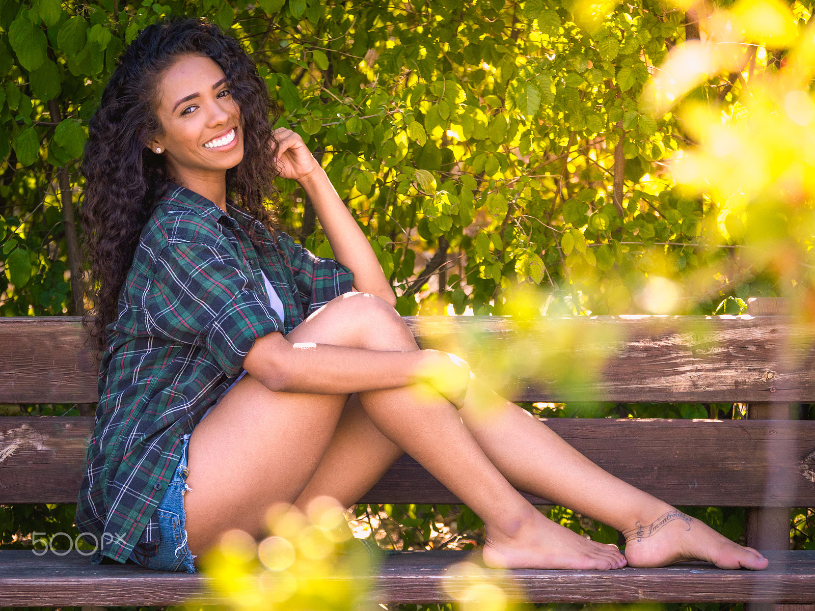 Panasonic Lumix DMC-GH3 sample photo. Young brunette woman with perfect smile photography