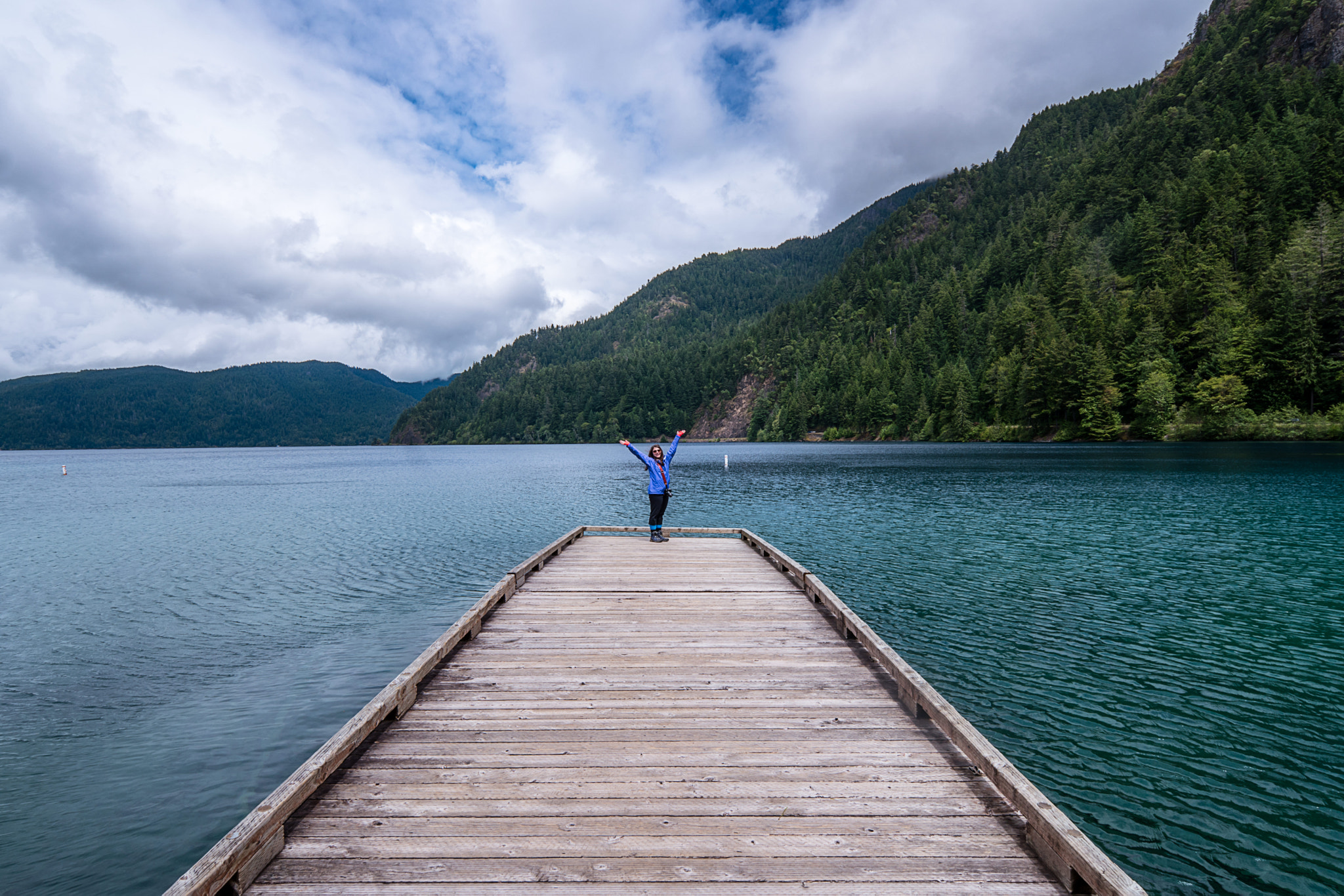 Samsung NX1 + Samsung NX 12-24mm F4-5.6 ED sample photo. Lake crescent photography