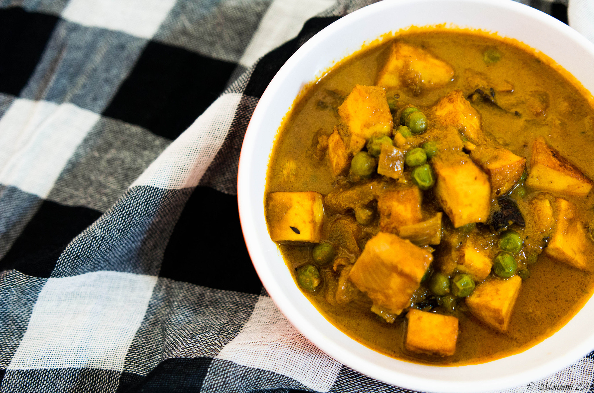 Nikon D5100 + Sigma 18-35mm F1.8 DC HSM Art sample photo. Food as therapy photography