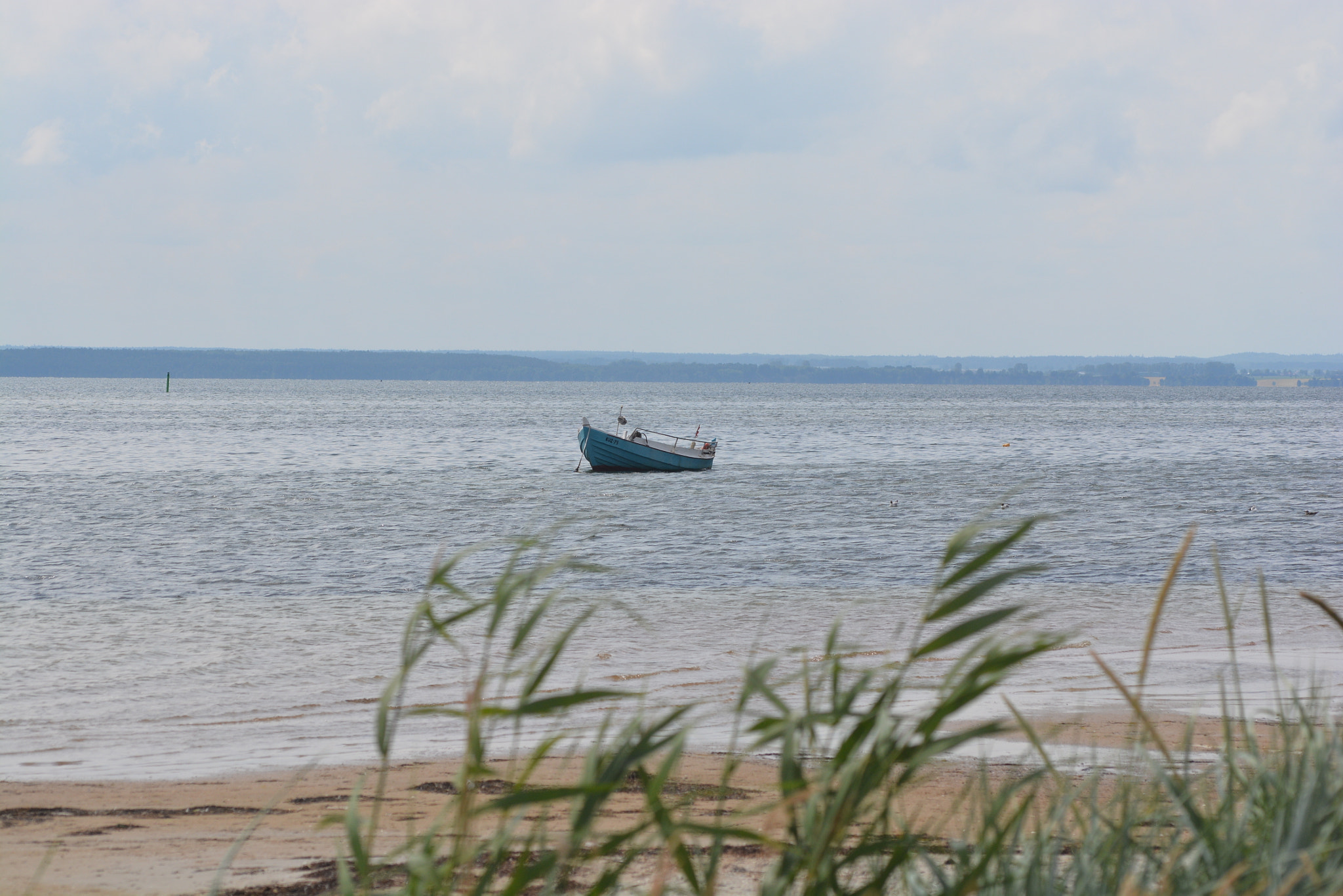 Nikon D7100 + AF Nikkor 70-210mm f/4-5.6 sample photo. Boat photography