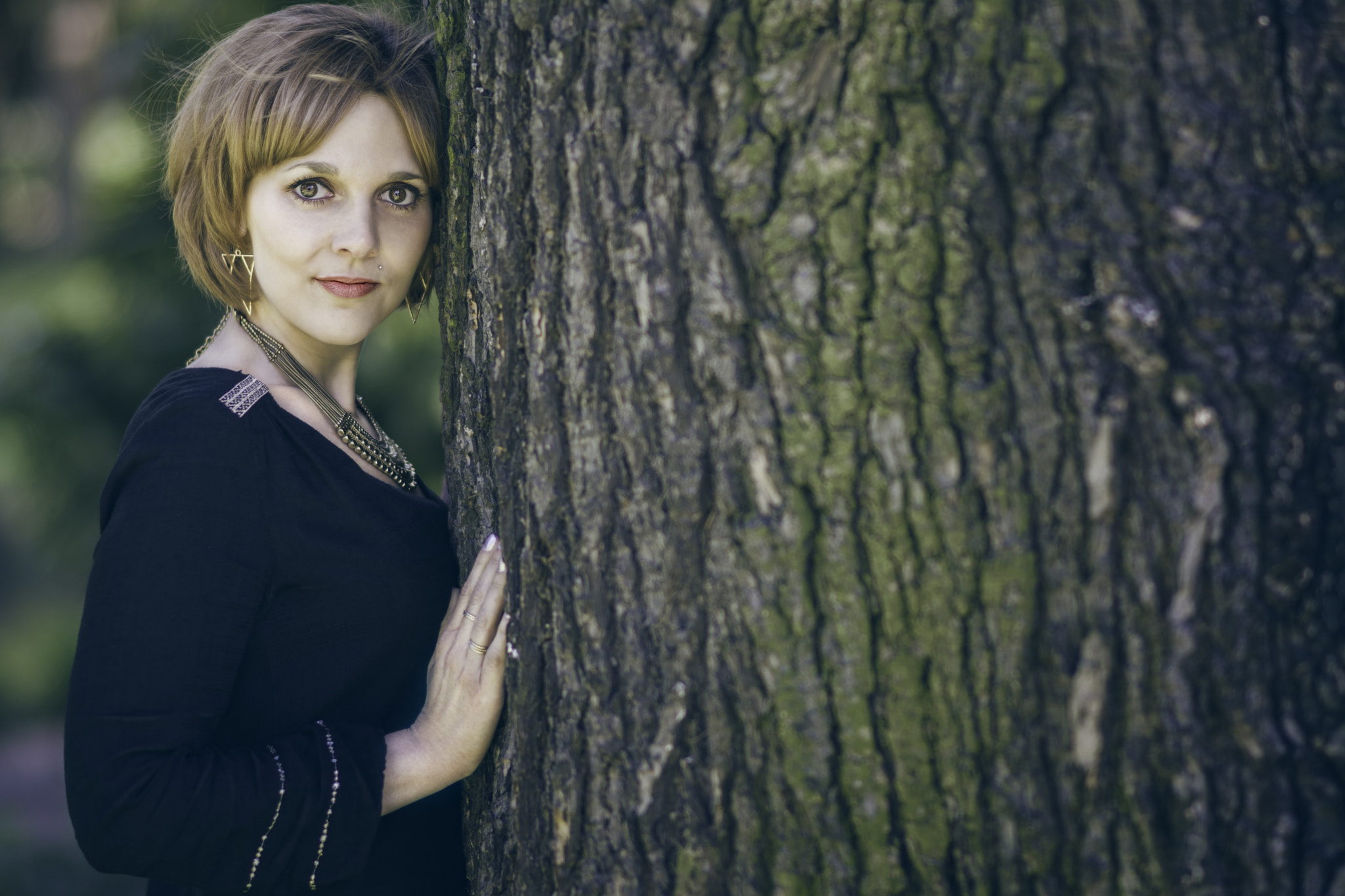 Nikon D7100 + Sigma 85mm F1.4 EX DG HSM sample photo. Claire photography
