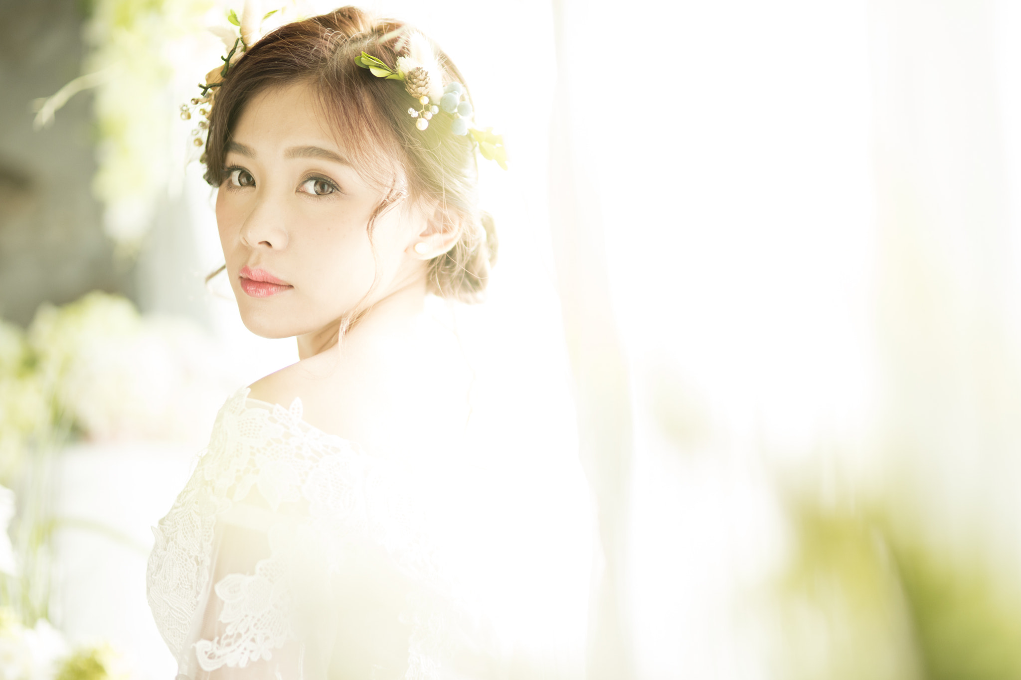 Sigma 85mm F1.4 EX DG HSM sample photo. Wedding lady photography