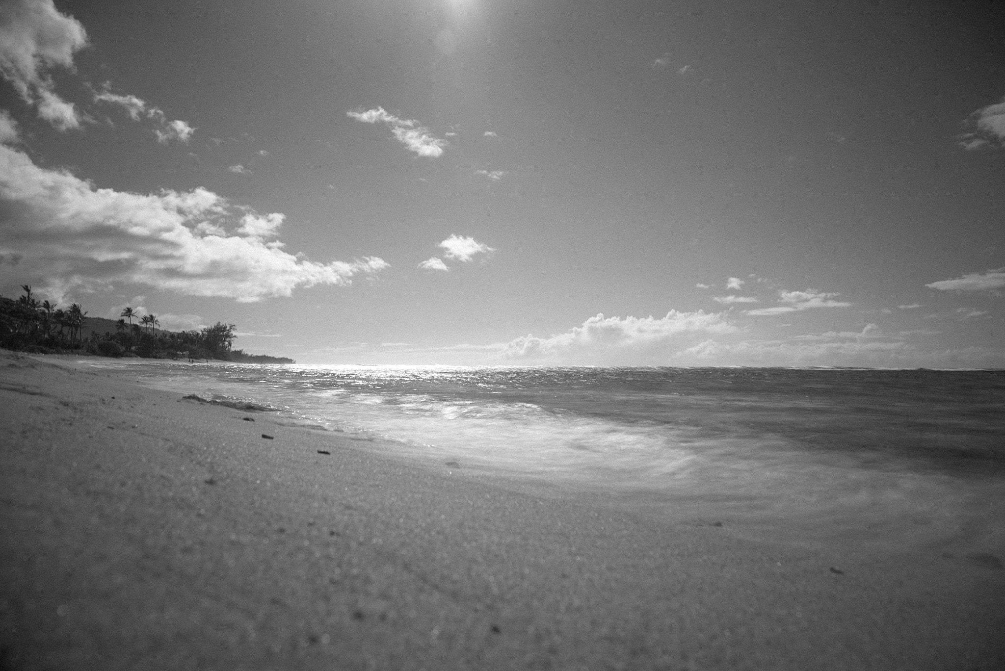 Sony a7S II + 24-105mm F4 G SSM OSS sample photo. Wailua beach photography