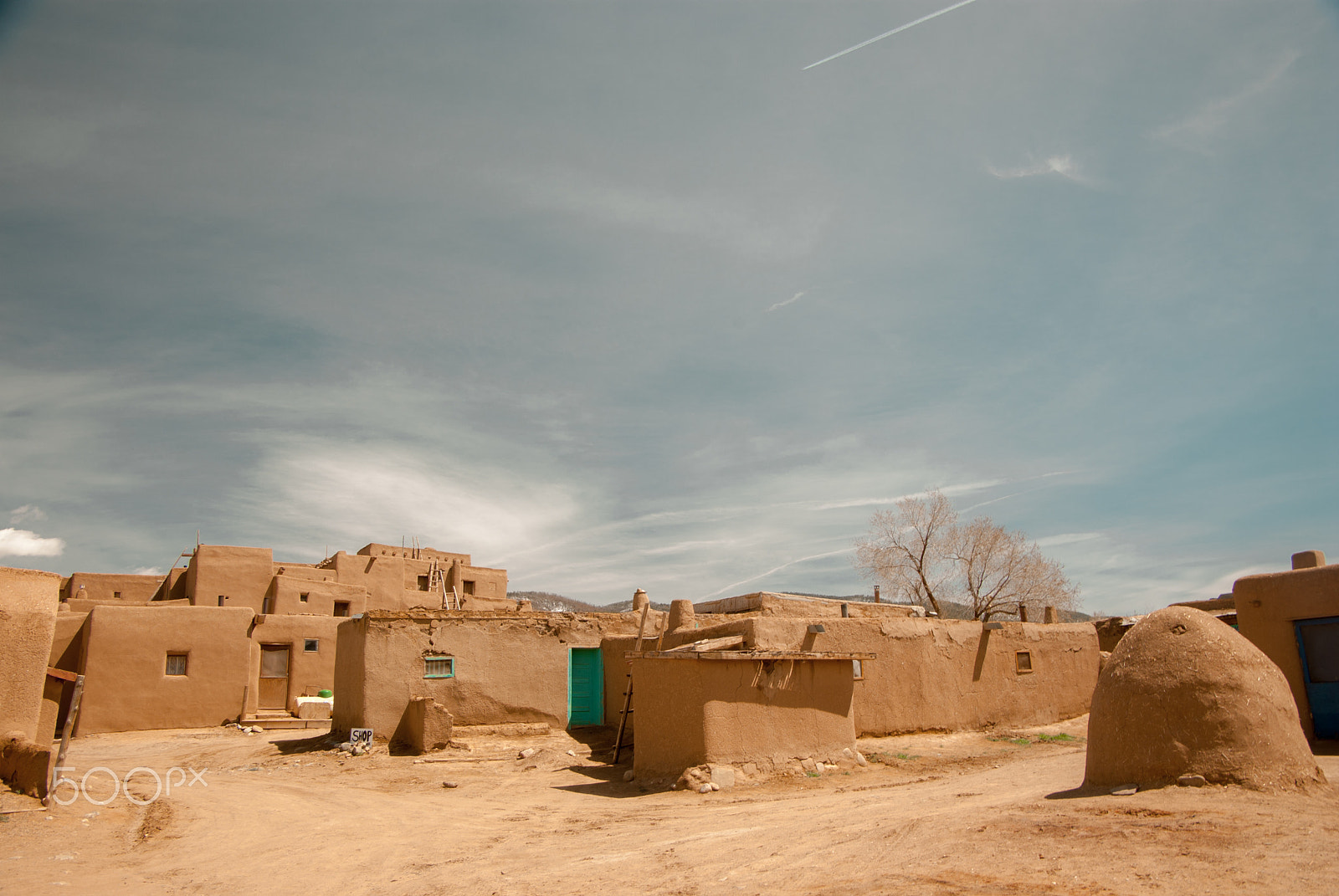 Pentax K10D + Pentax smc DA 16-45mm F4 ED AL sample photo. Casas en taos photography