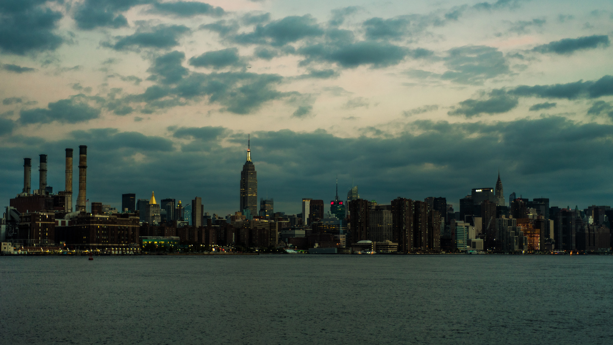 Nikon D750 + AF Nikkor 50mm f/1.8 sample photo. View from brooklyn photography