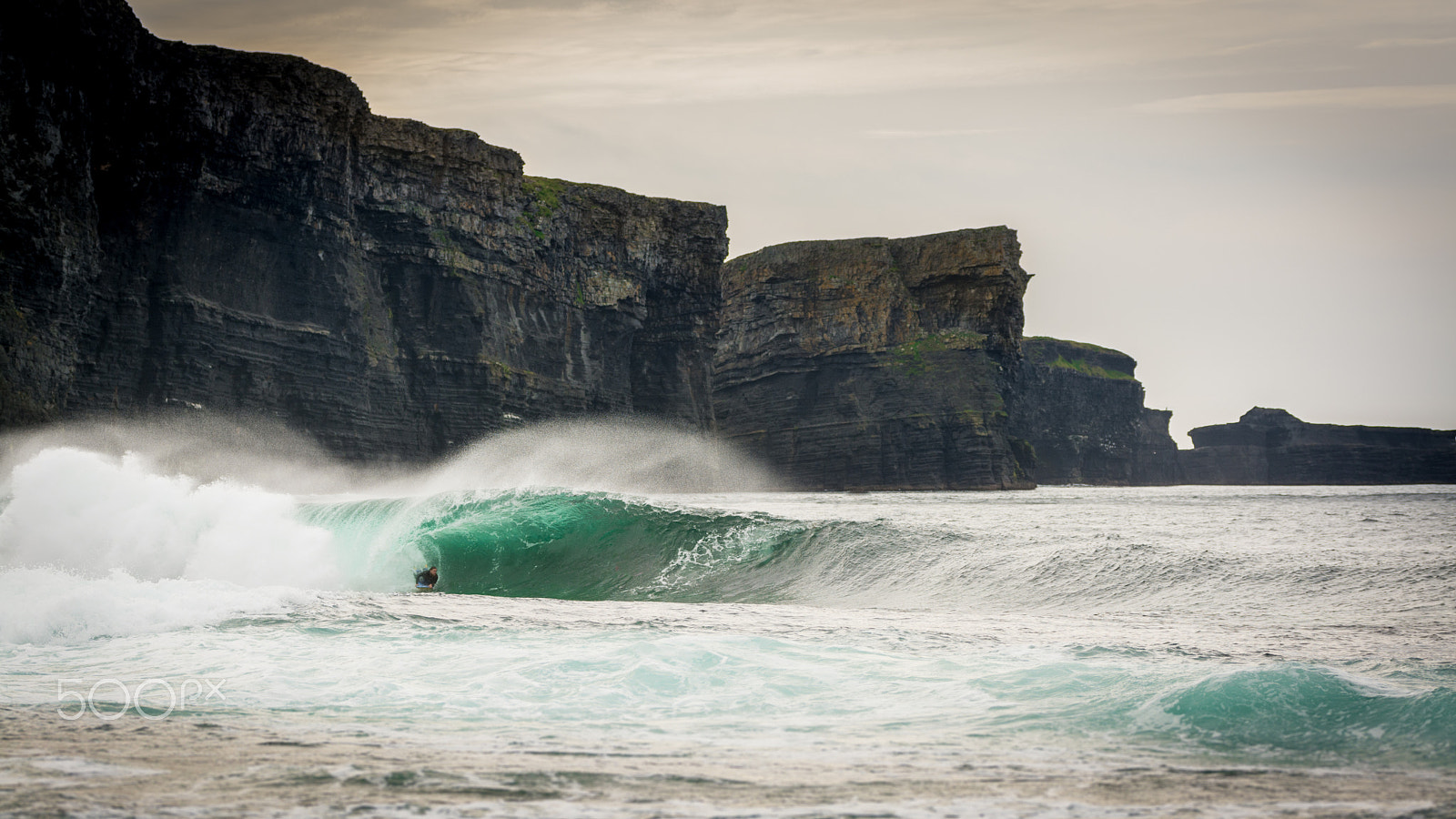 Sigma 50-150mm F2.8 EX APO DC OS HSM sample photo. Wild wave photography