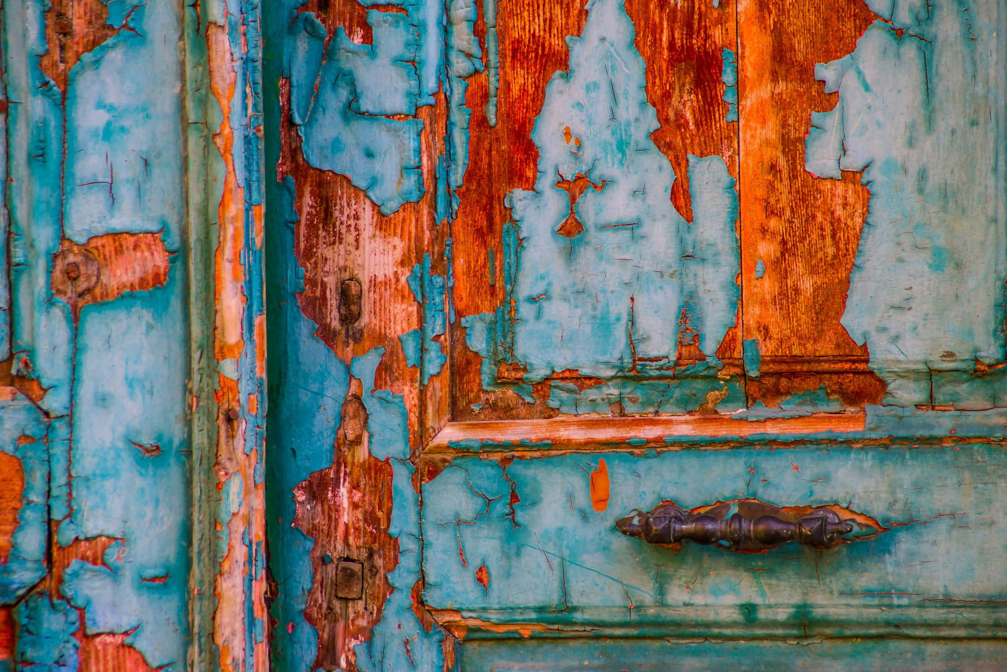 Sigma 18-250mm F3.5-6.3 DC OS HSM sample photo. Cyprus door photography