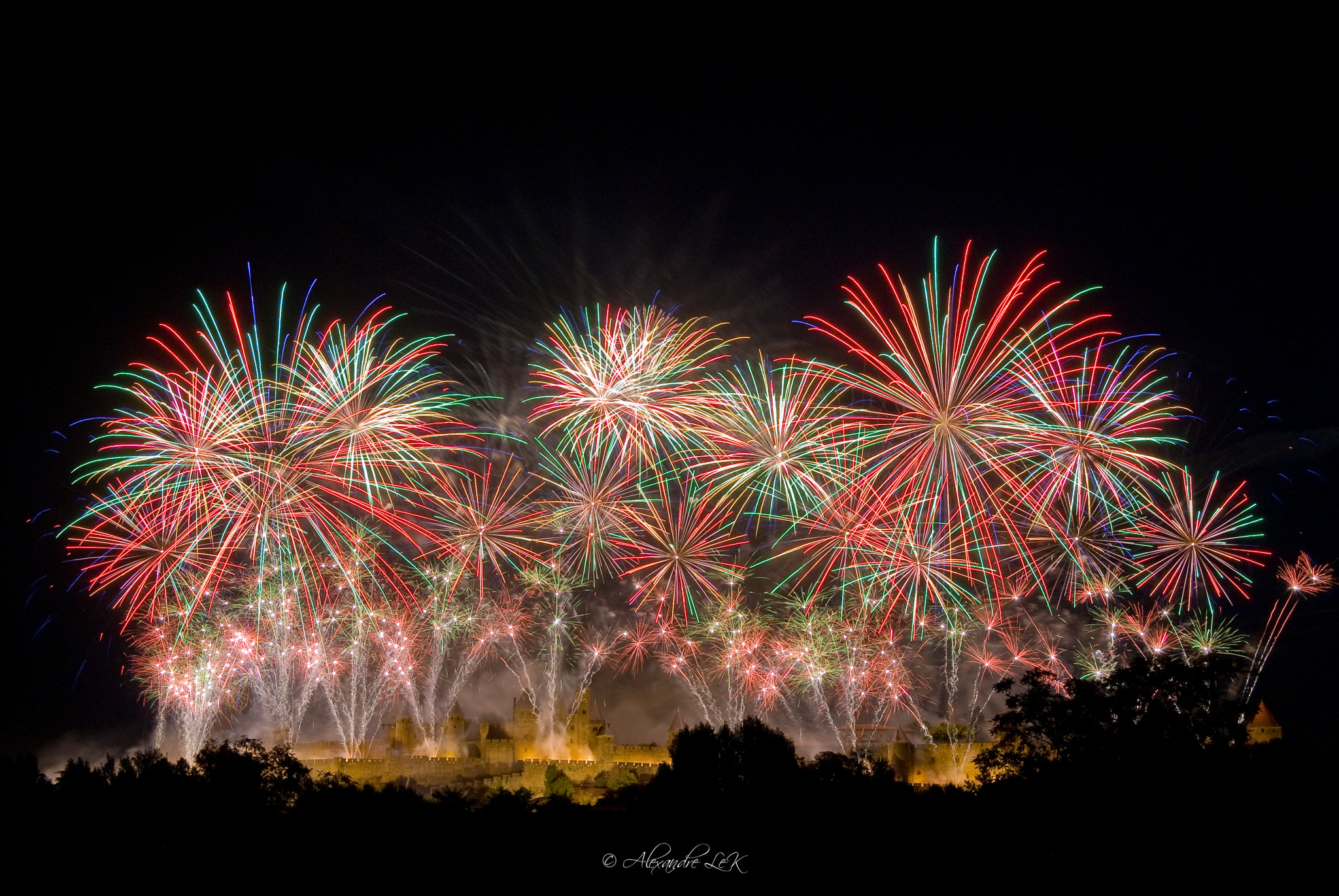 Sony Alpha DSLR-A300 + Sigma 17-70mm F2.8-4.5 (D) sample photo. 14 juillet carcasonne photography