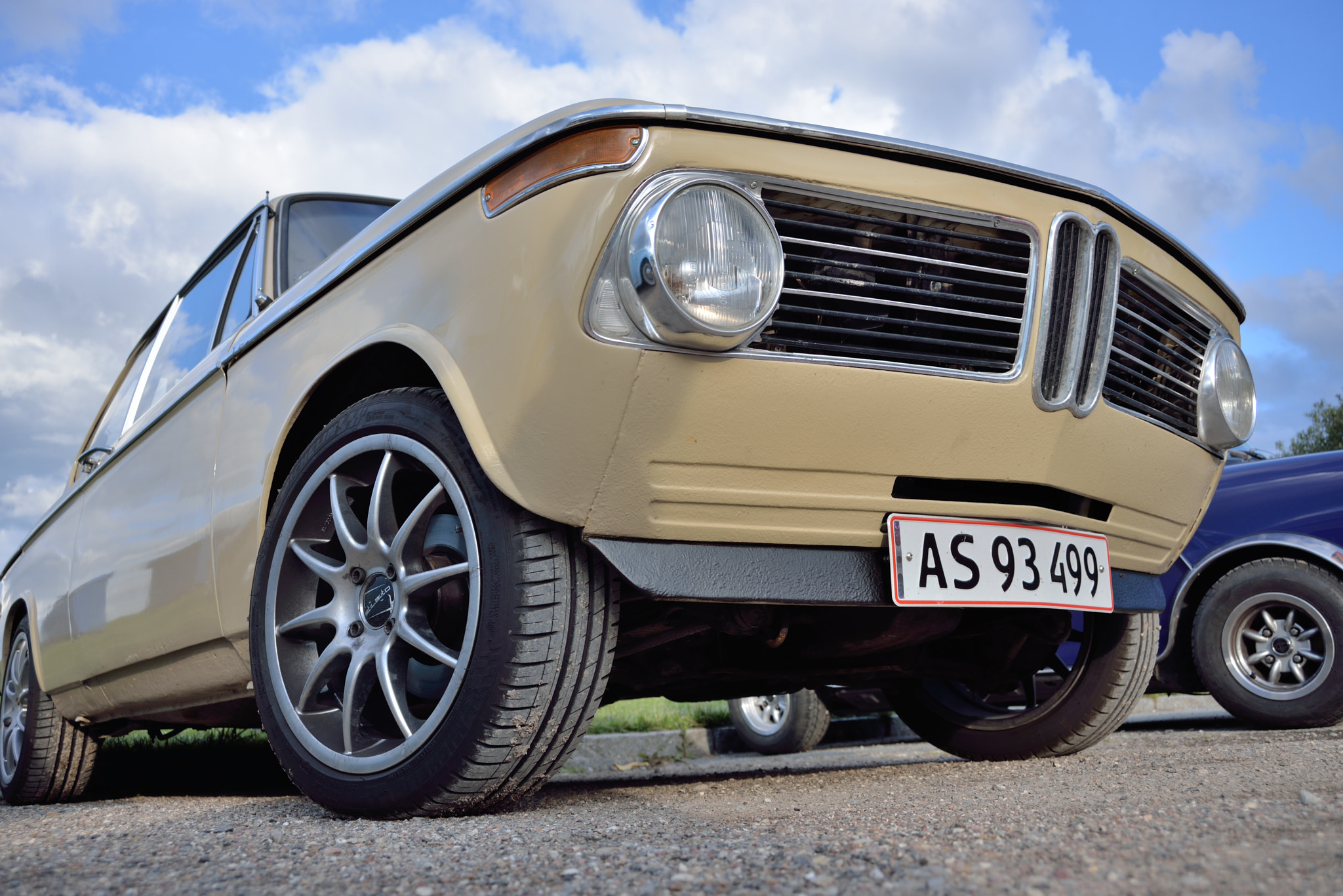 AF Zoom-Nikkor 28-70mm f/3.5-4.5D sample photo. Bmw 2002 photography