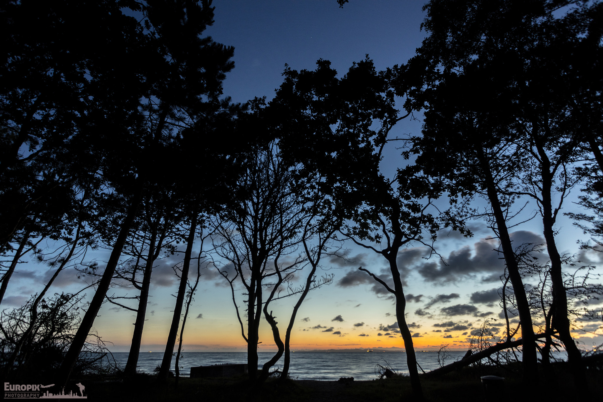 Canon EOS 5DS + Canon EF 17-40mm F4L USM sample photo. Noctilucent - denmark photography