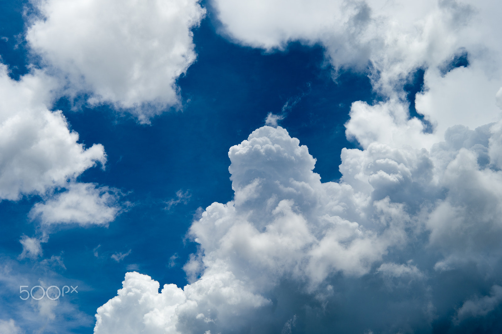 Leica Noctilux-M 50mm F0.95 ASPH sample photo. Cloud photography