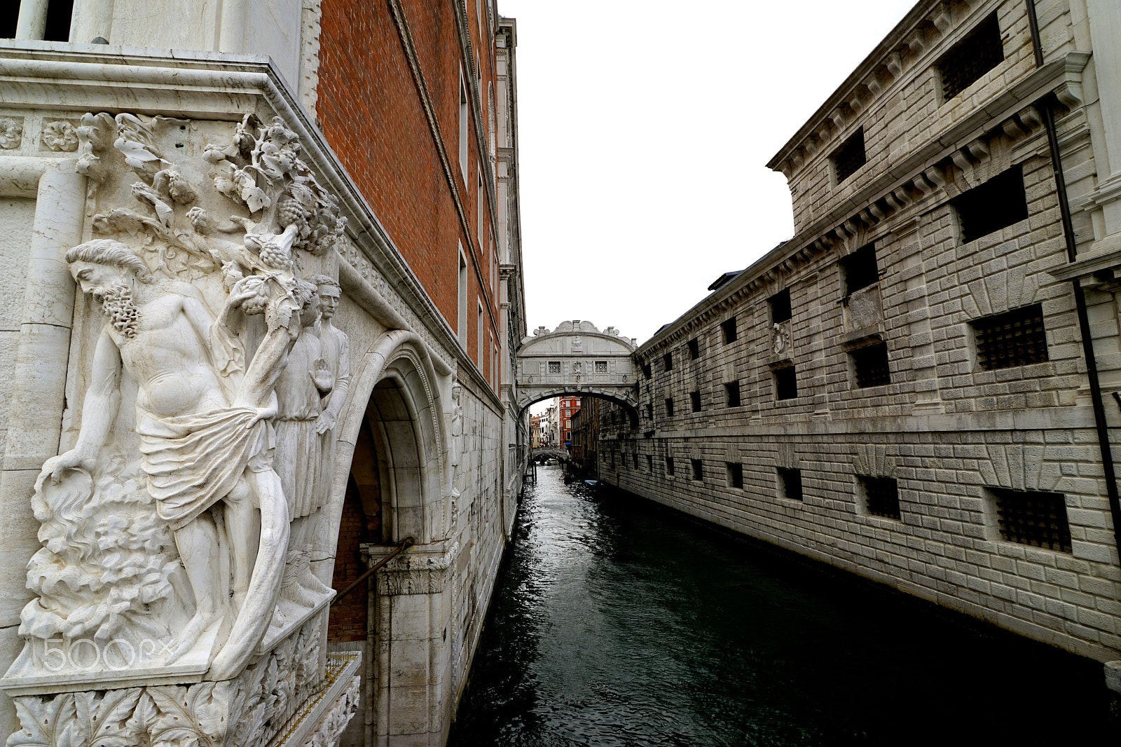 Sony Vario-Sonnar T* 16-35mm F2.8 ZA SSM sample photo. Venice photography