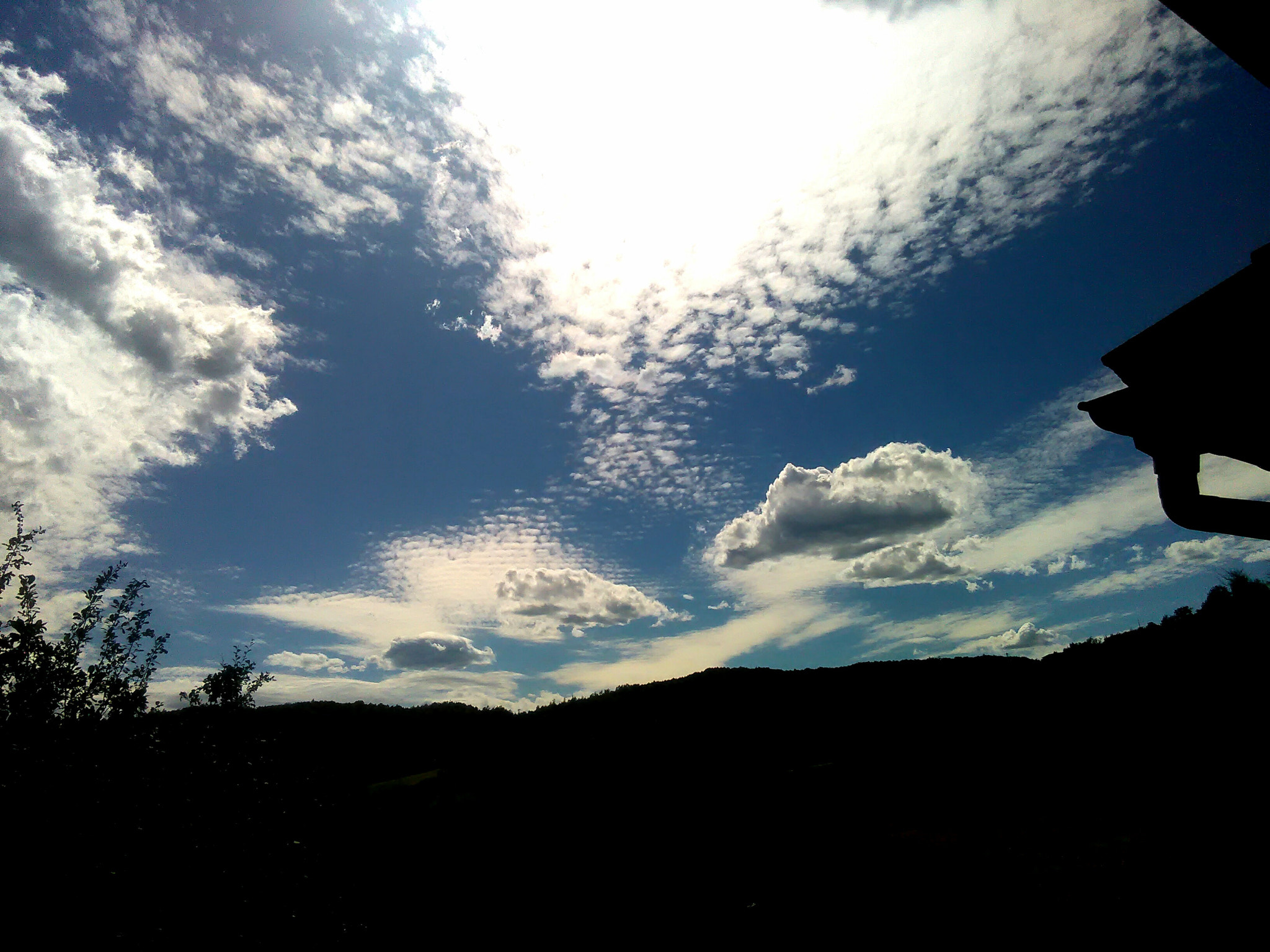 HUAWEI Y625-U21 sample photo. #nuvoledipinte#mioglia photography