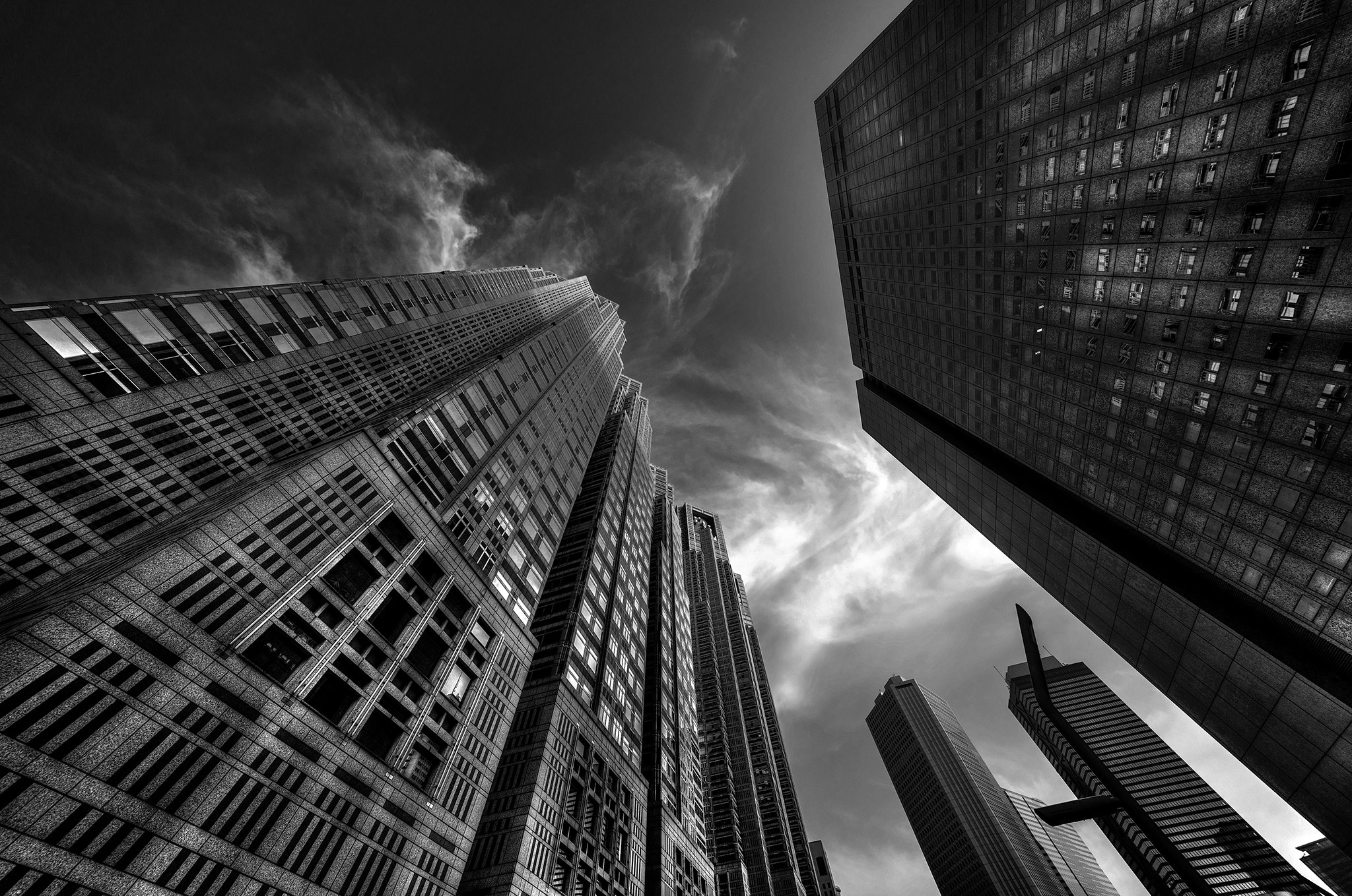 Sony a7R II + Voigtlander HELIAR-HYPER WIDE 10mm F5.6 sample photo. Darkness photography