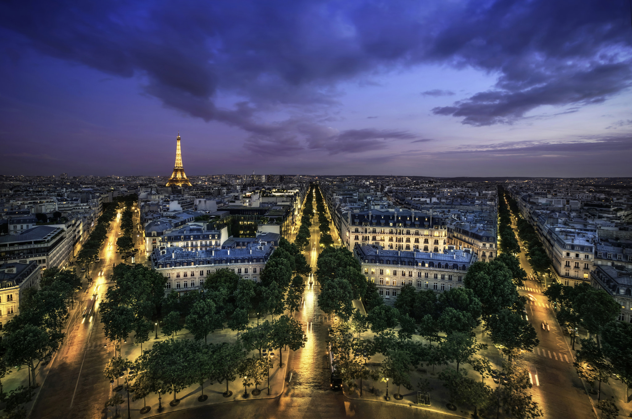 Sony a7R + Canon EF 16-35mm F2.8L II USM sample photo. Paris lights photography