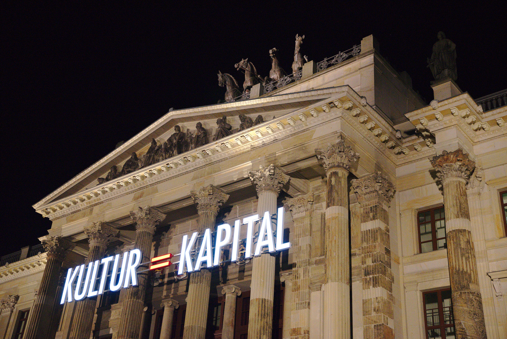Sony FE 24-70mm F2.8 GM sample photo. Kultur=kapital photography