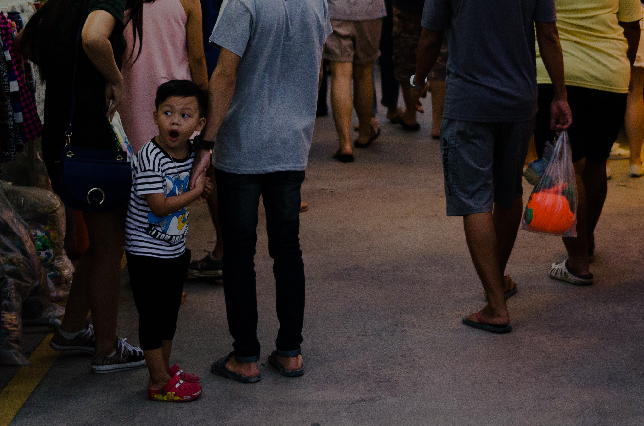 Nikon D5100 + Sigma 18-35mm F1.8 DC HSM Art sample photo. Kid o photography