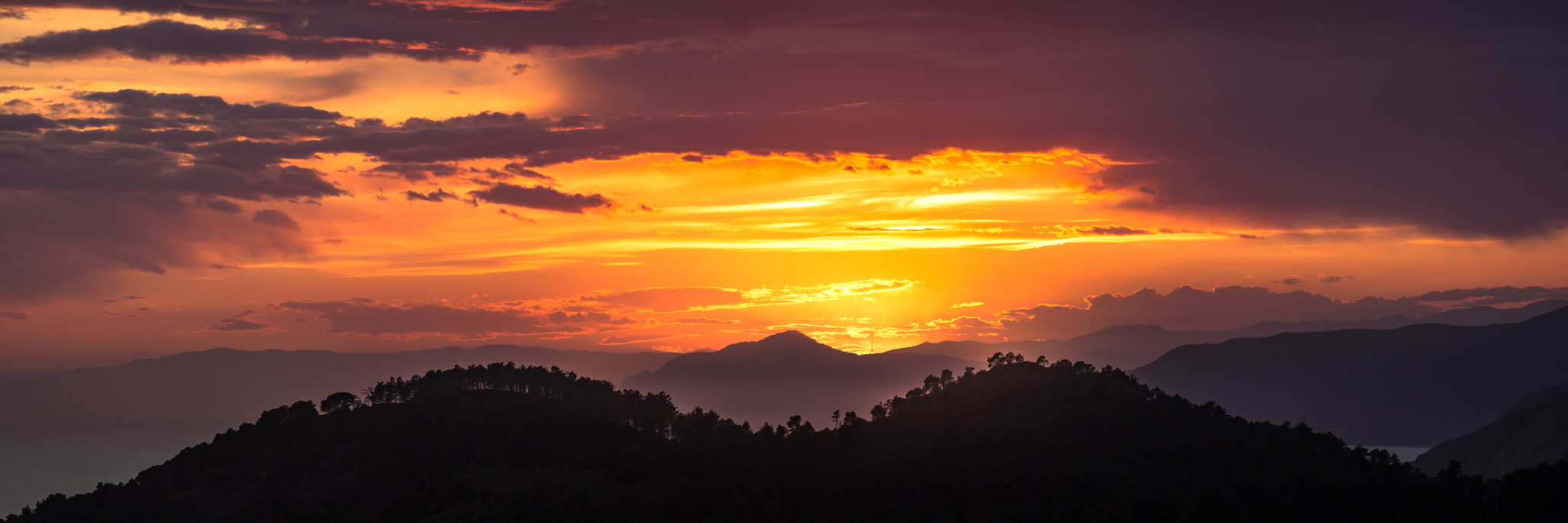 Canon EOS 650D (EOS Rebel T4i / EOS Kiss X6i) sample photo. Burning sky photography