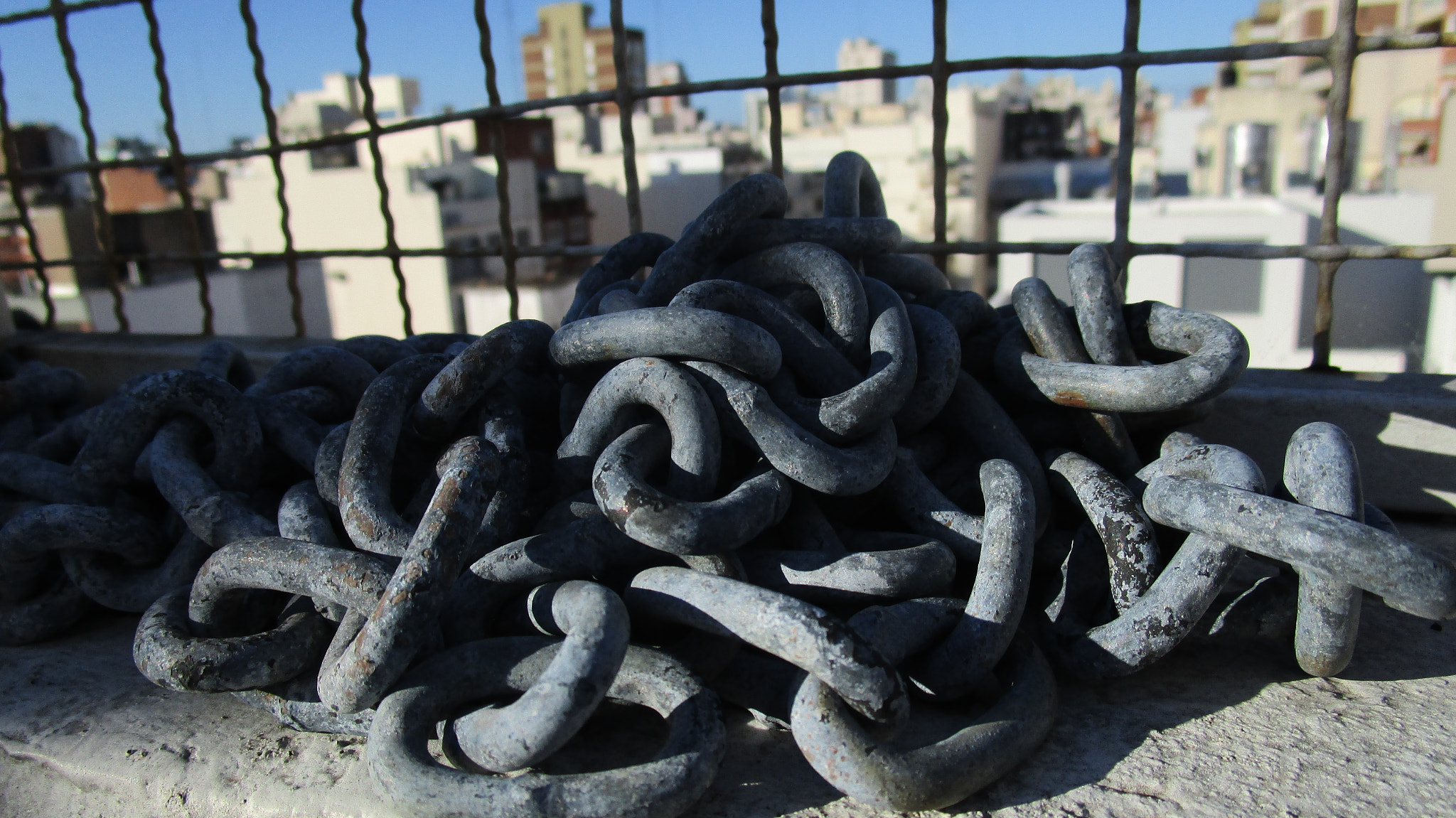 Canon PowerShot ELPH 150 IS (IXUS 155 / IXY 140) sample photo. Cadenas..... agosto de 2015 photography