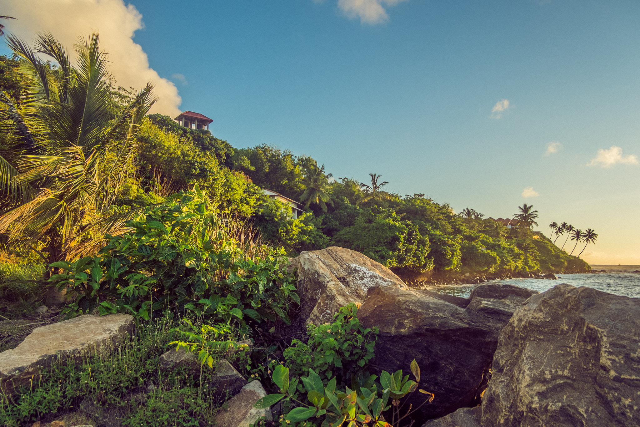 Fujifilm XC 16-50mm F3.5-5.6 OIS sample photo. Early dusk in mirissa photography