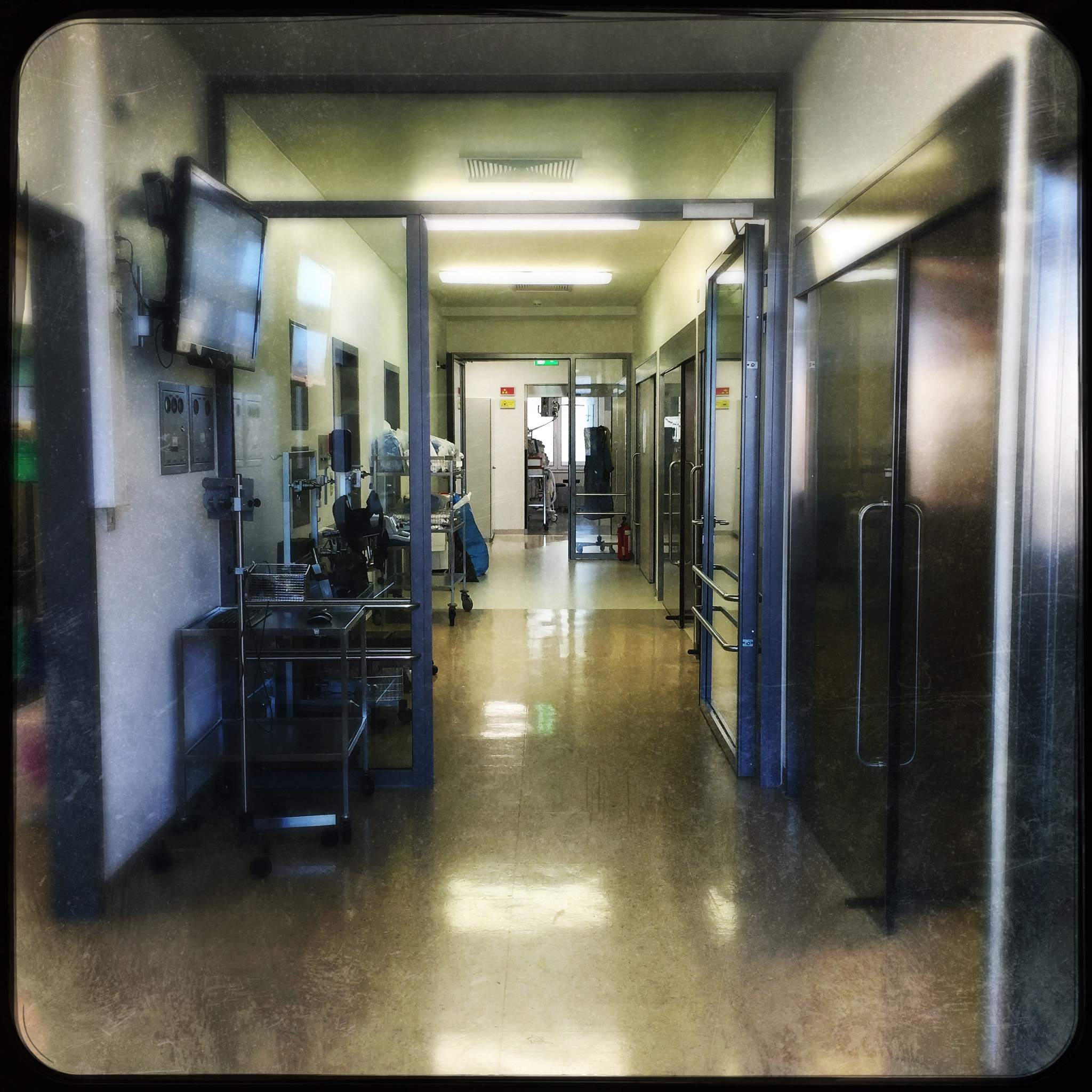 Hipstamatic 311 sample photo. Hospital photography