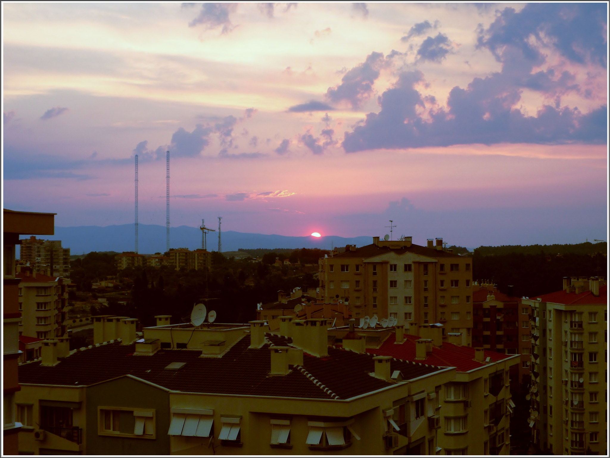 Samsung PL80/VLUU PL80/ SL630/ PL81 sample photo. Sunset. photography