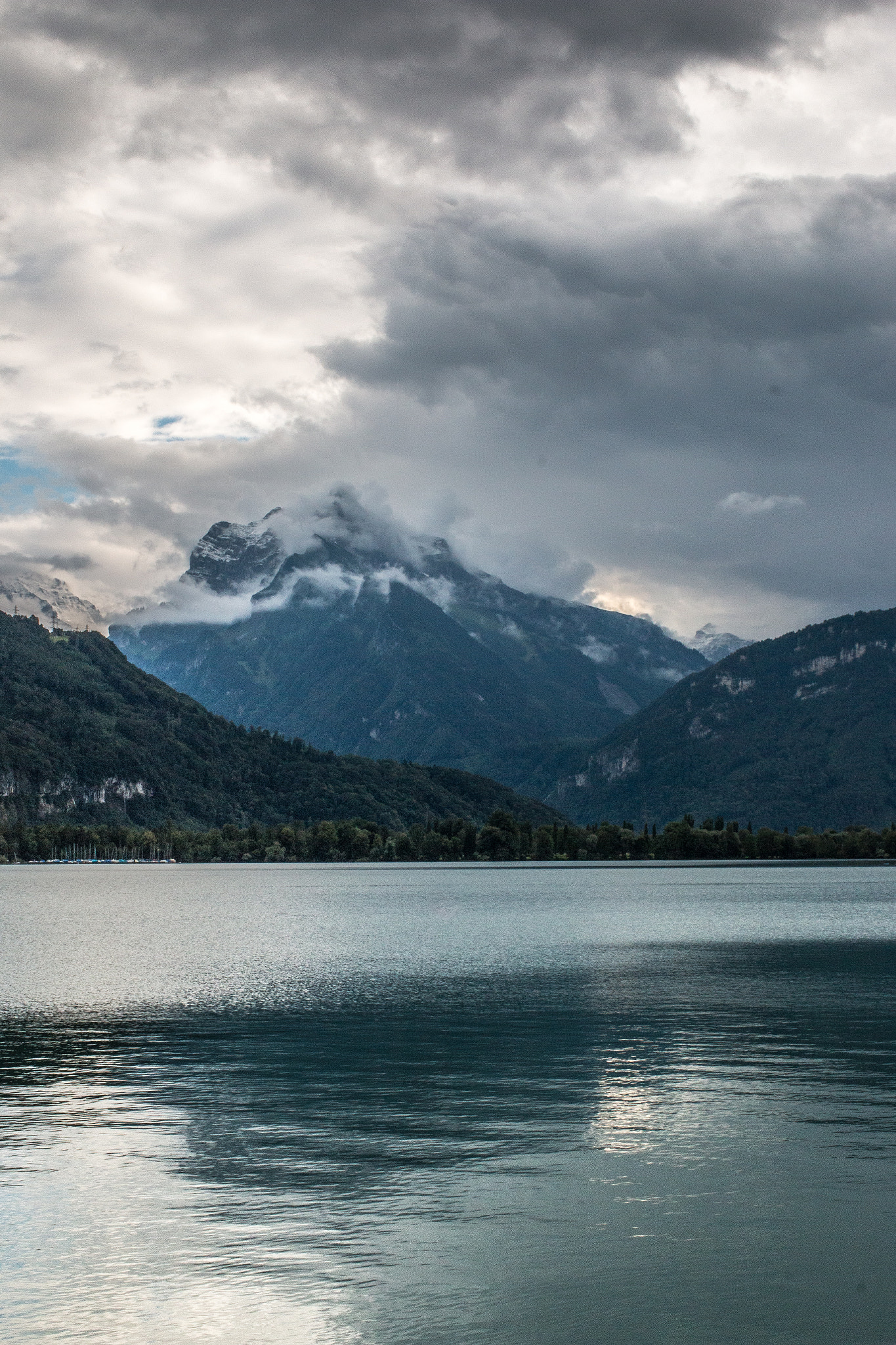 Canon EOS 70D + Canon EF 35mm F1.4L USM sample photo. Lake storm view v photography