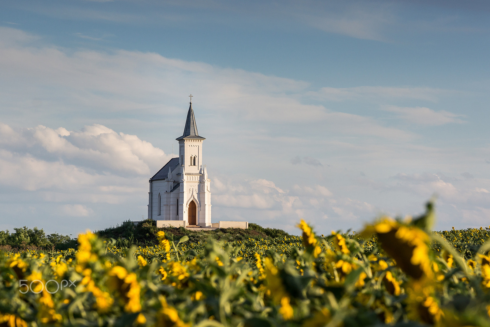 Tamron SP 70-300mm F4-5.6 Di USD sample photo. Little church on the hill photography