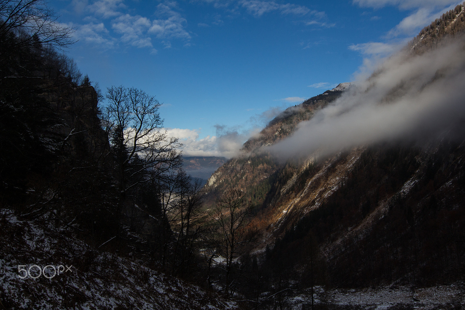 Canon EOS 700D (EOS Rebel T5i / EOS Kiss X7i) + Canon EF 11-24mm F4L USM sample photo. Nebelgebirge photography