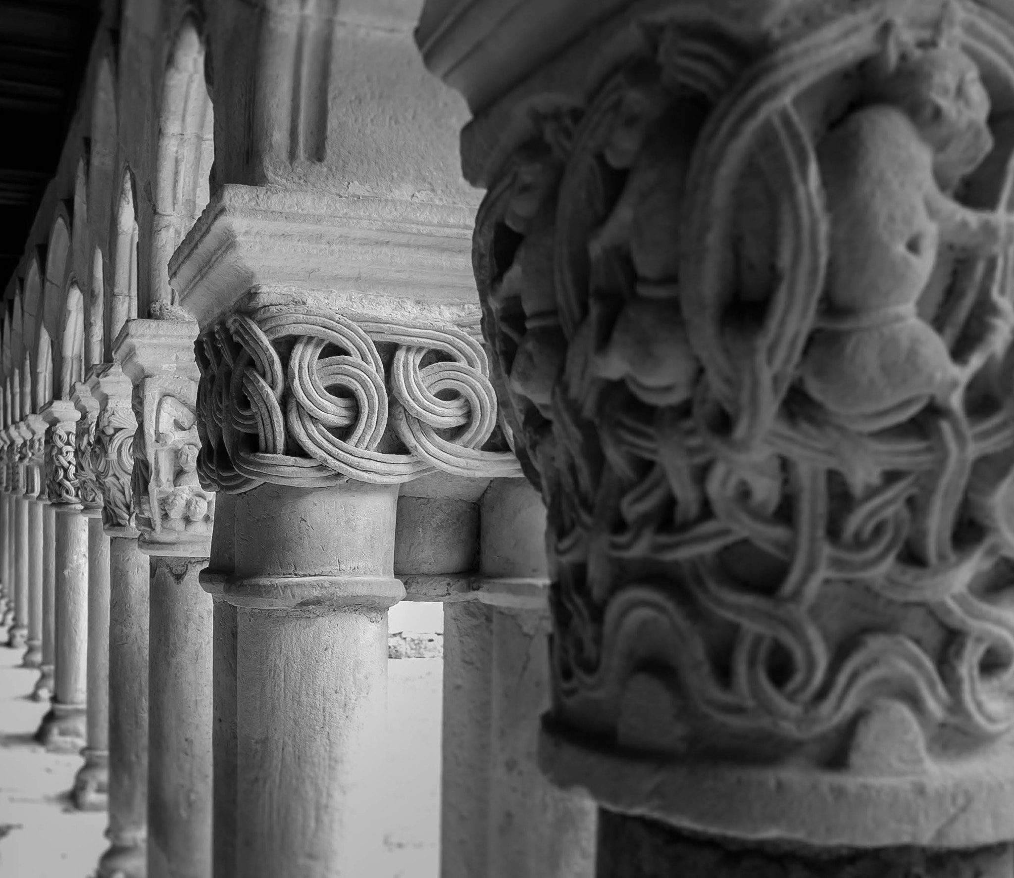 Sigma 8-16mm F4.5-5.6 DC HSM sample photo. Claustro santillana islacanela photography