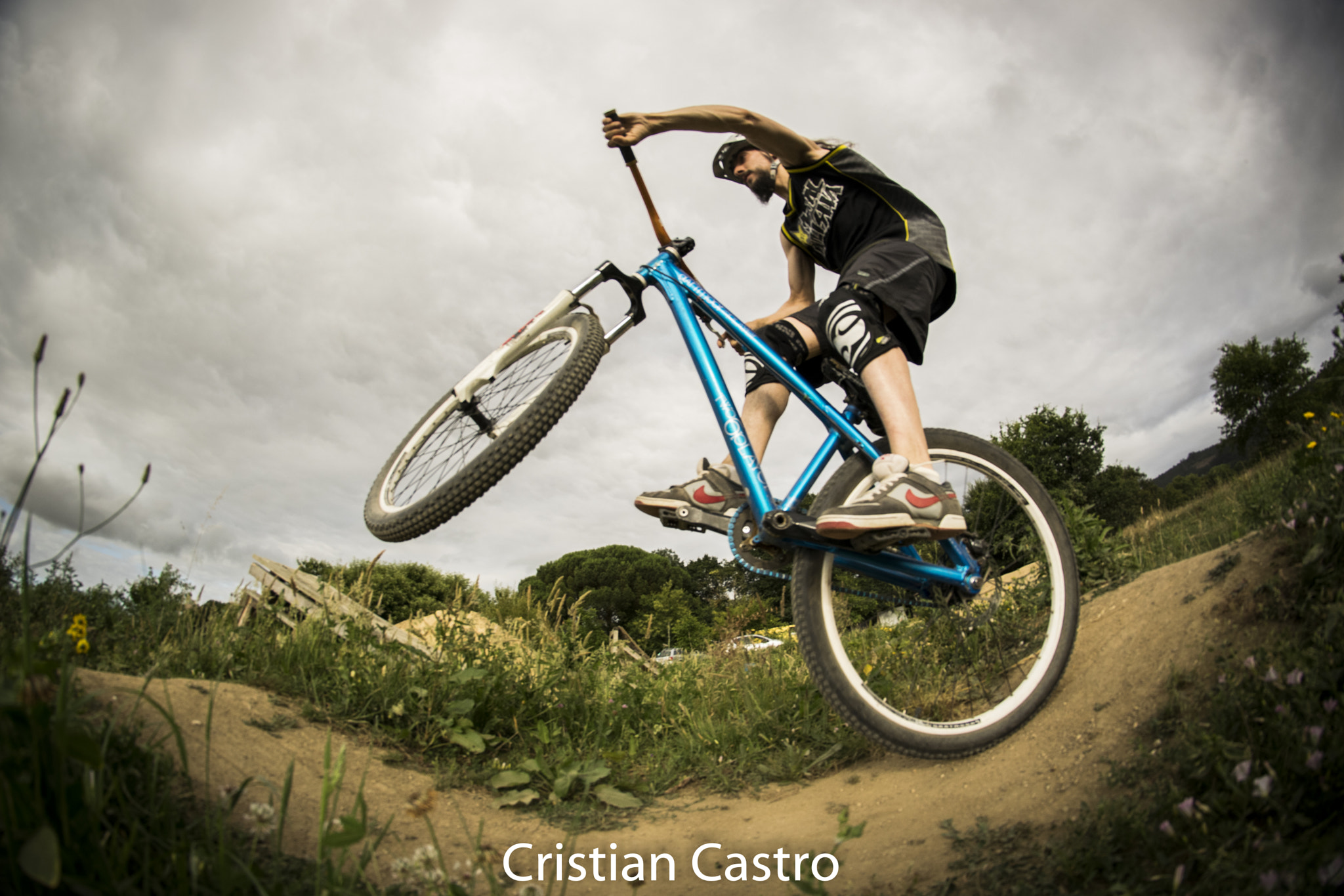 Nikon D5300 + Samyang 8mm F3.5 Aspherical IF MC Fisheye sample photo. Pumptrack manual photography