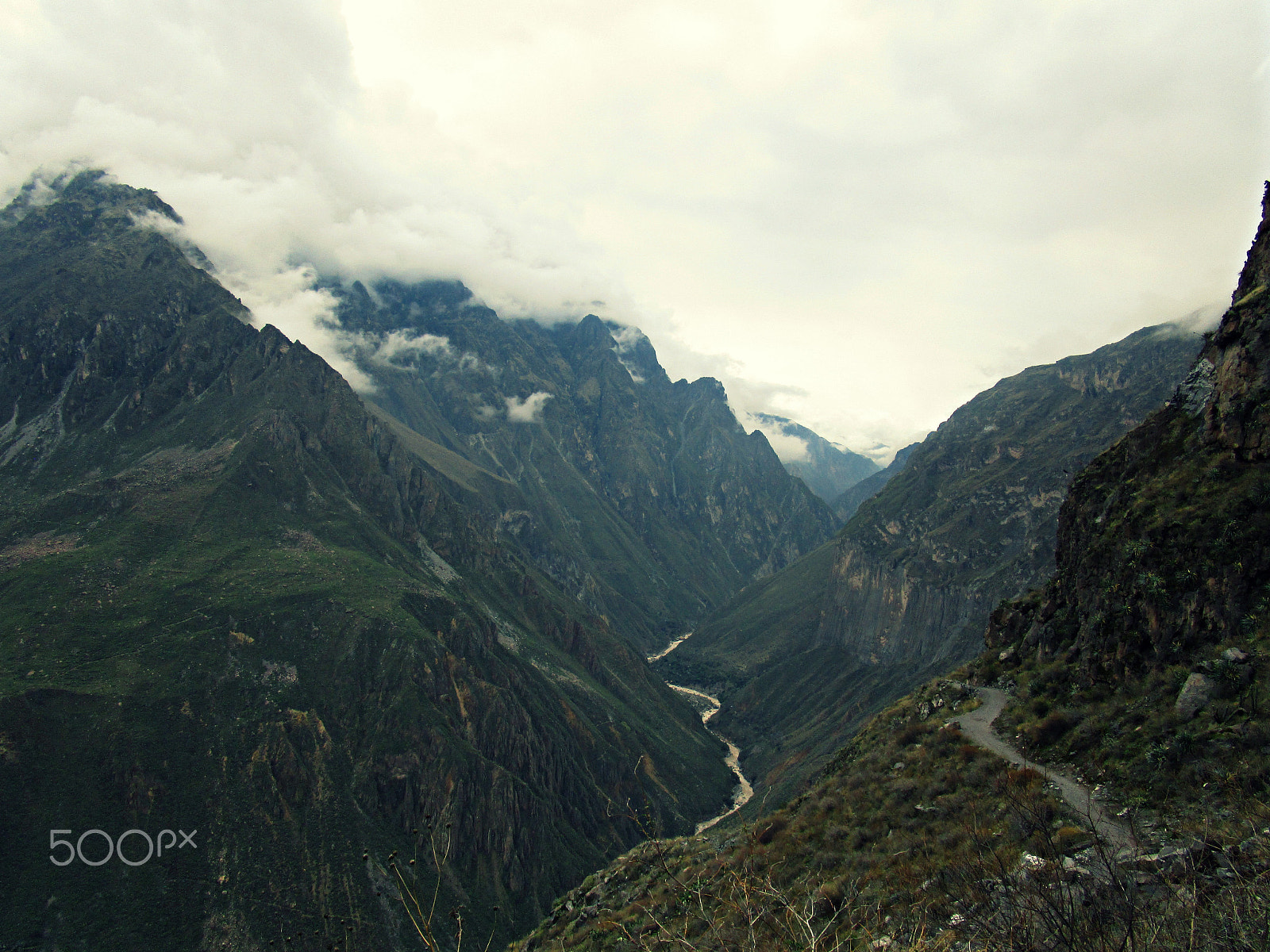 Canon PowerShot ELPH 150 IS (IXUS 155 / IXY 140) sample photo. Cañon del colca photography