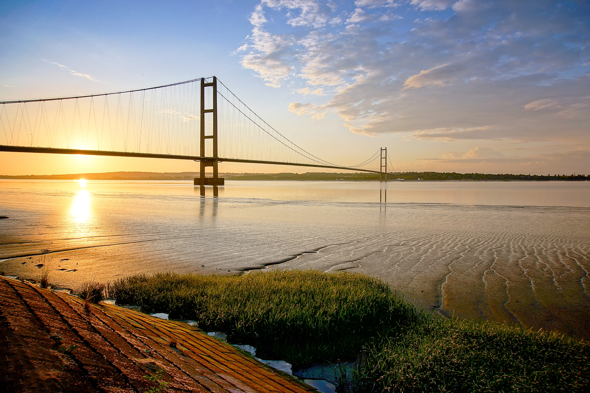 Sony Alpha NEX-7 sample photo. Susnet at the humber bridge by martyn leaning photography