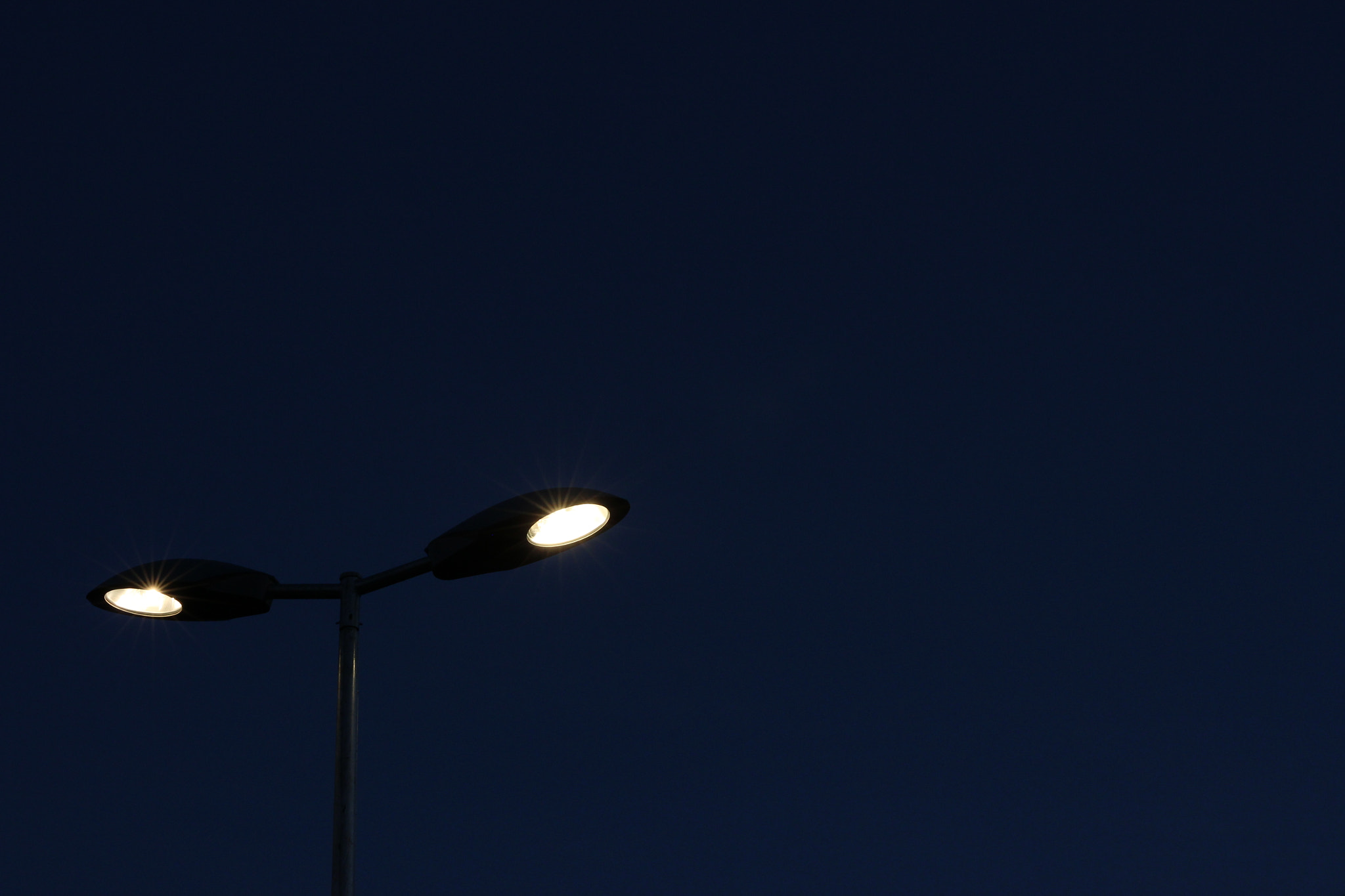 Canon EF 24-70mm F2.8L II USM sample photo. Light on night photography
