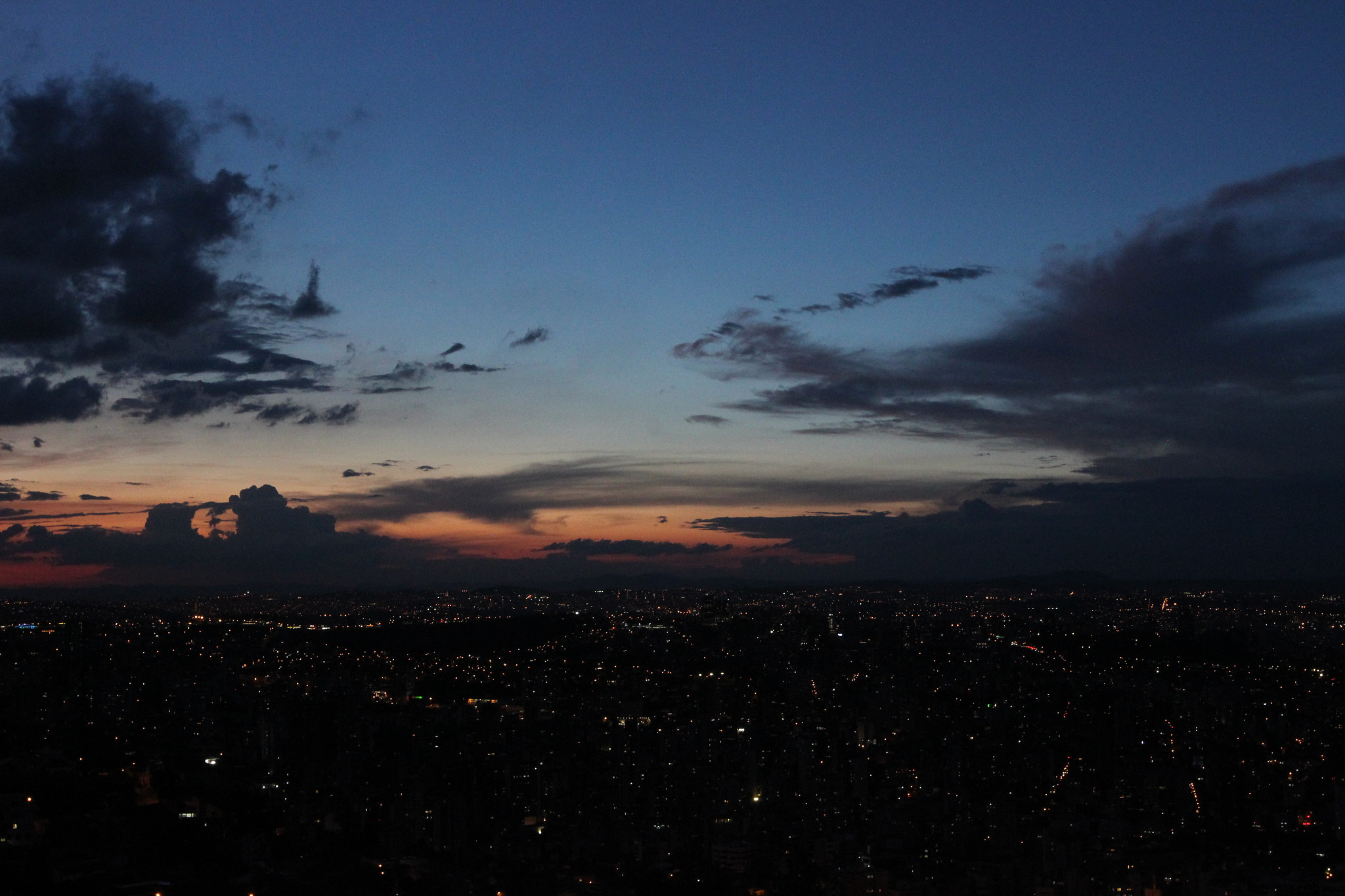 Canon EF 16-35mm F2.8L II USM sample photo. A simple image photography