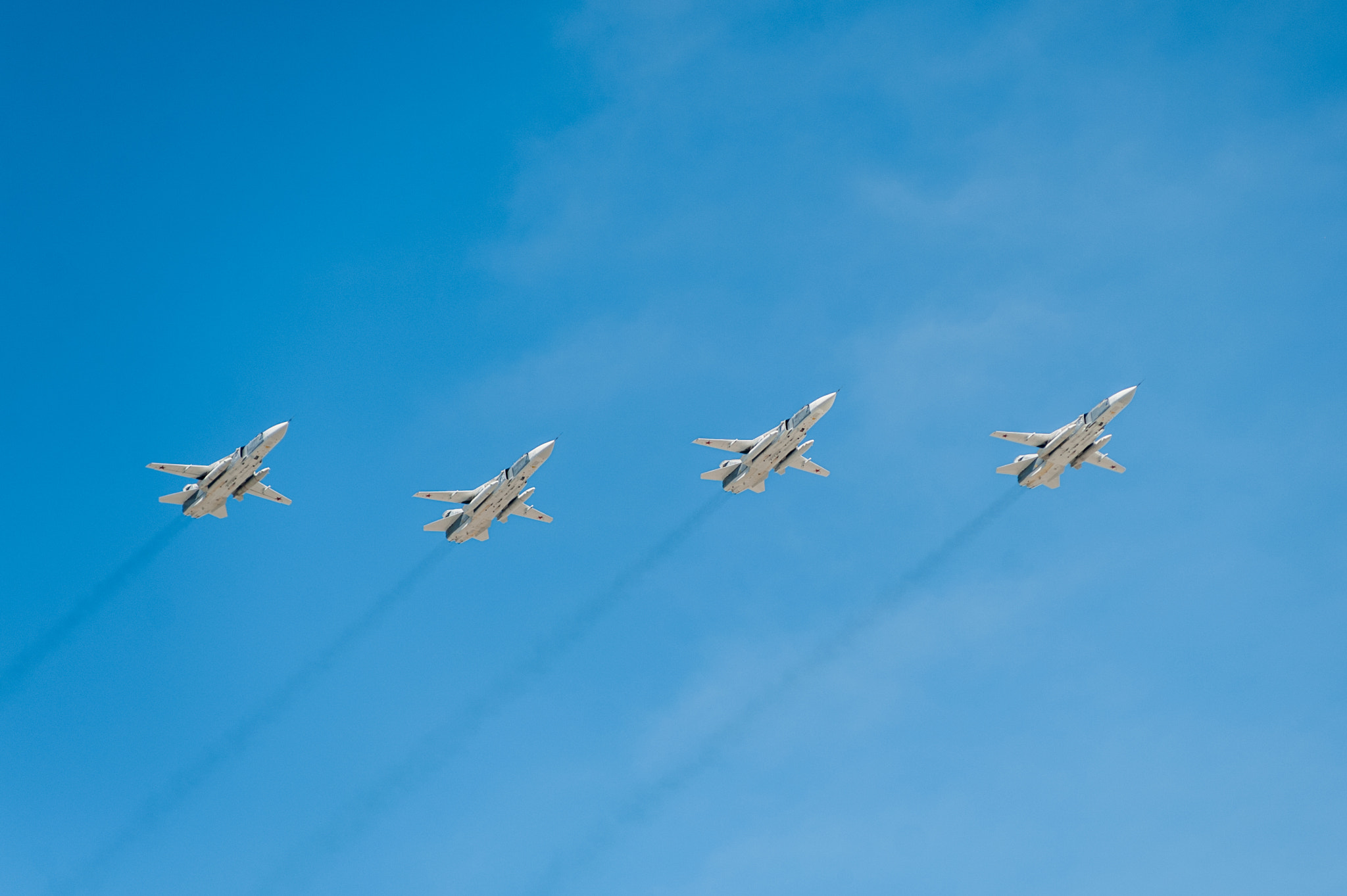 AF Zoom-Nikkor 80-200mm f/2.8 ED sample photo. Su-24 fencer photography