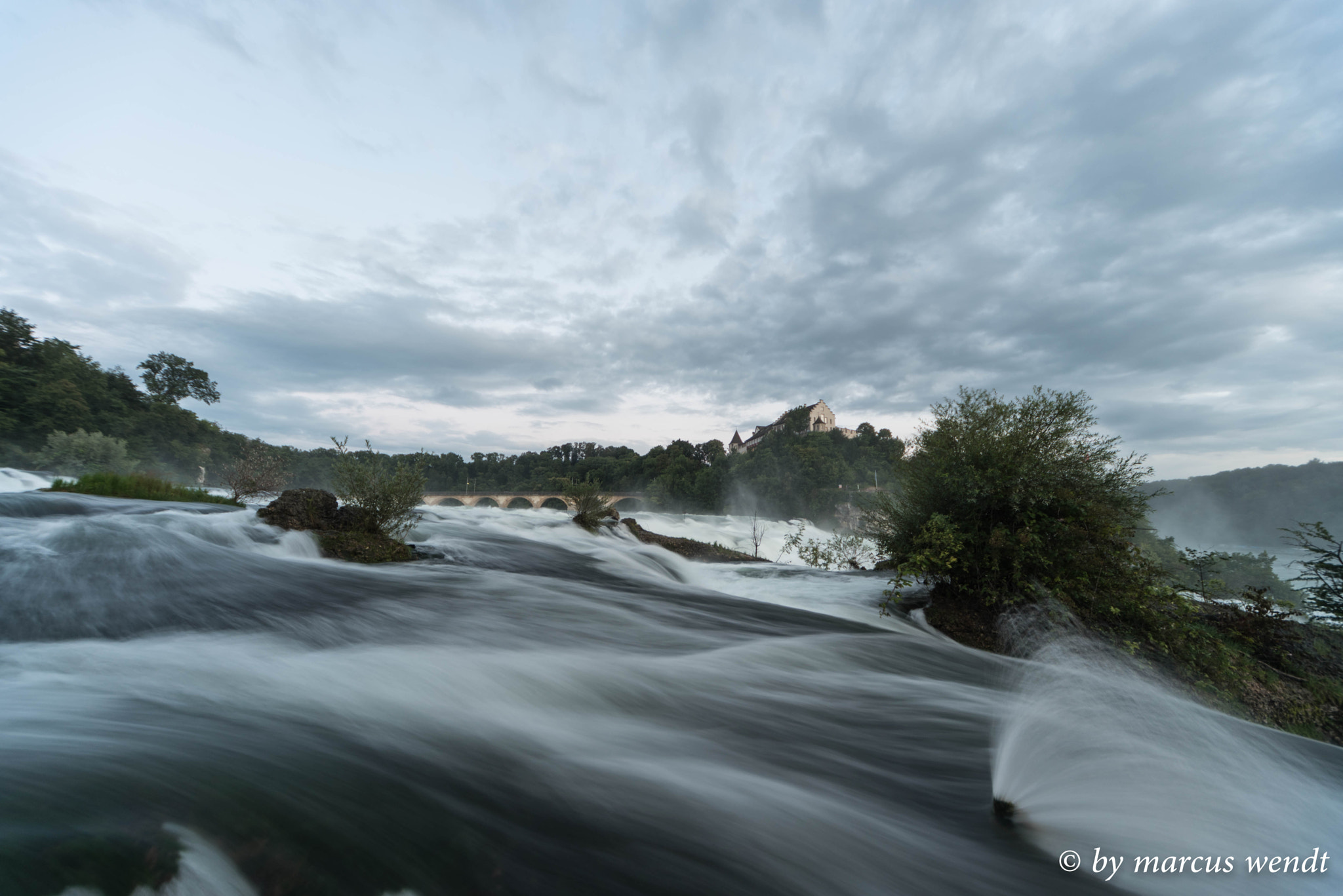 Nikon D750 + Sigma 12-24mm F4.5-5.6 EX DG Aspherical HSM sample photo. Rheinfall_0597.jpg photography