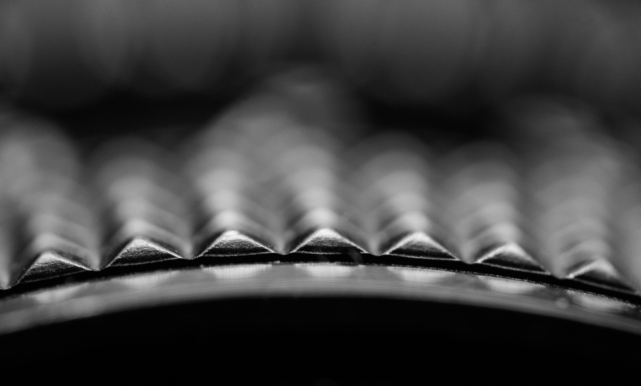 Canon EF-S 60mm F2.8 Macro USM sample photo. Focus ring with bokeh photography