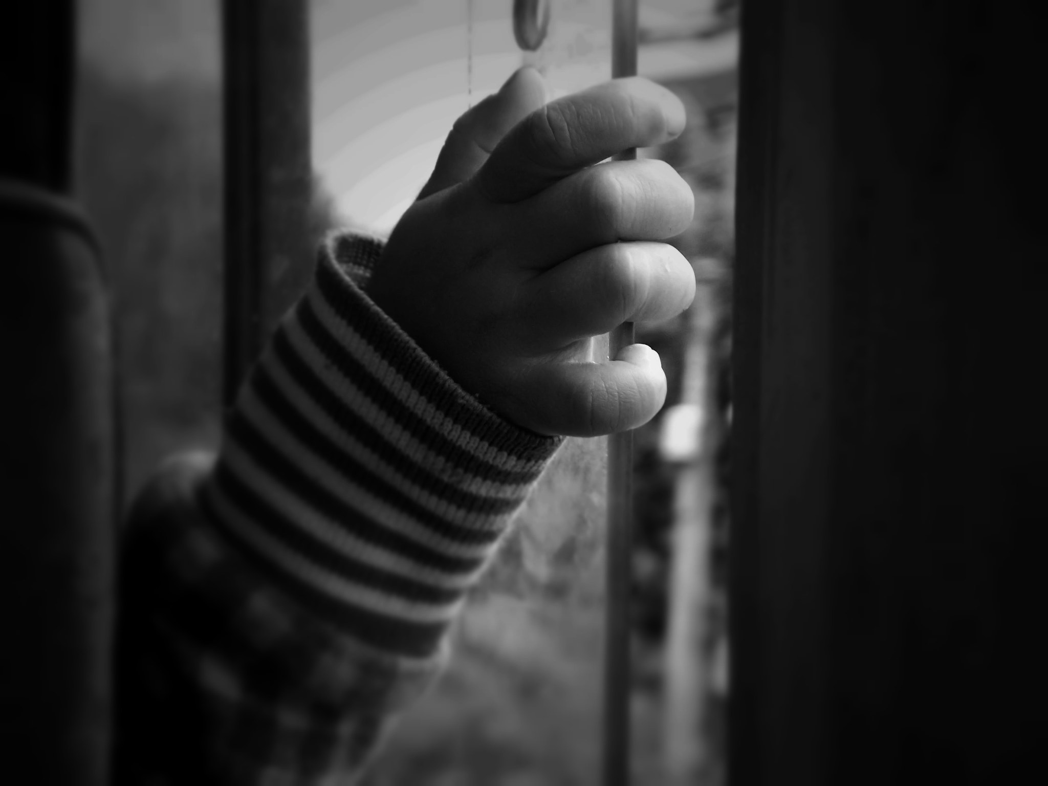 Samsung ST65 sample photo. Baby's hand photography