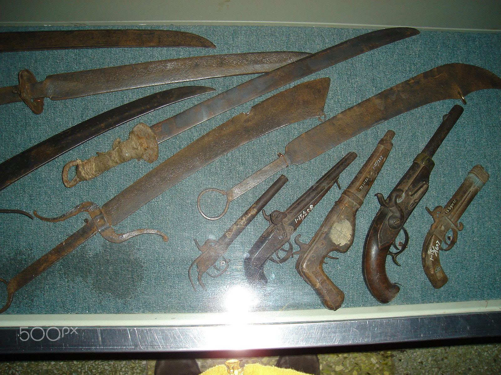 Sony DSC-S600 sample photo. Beijing military museum o photography