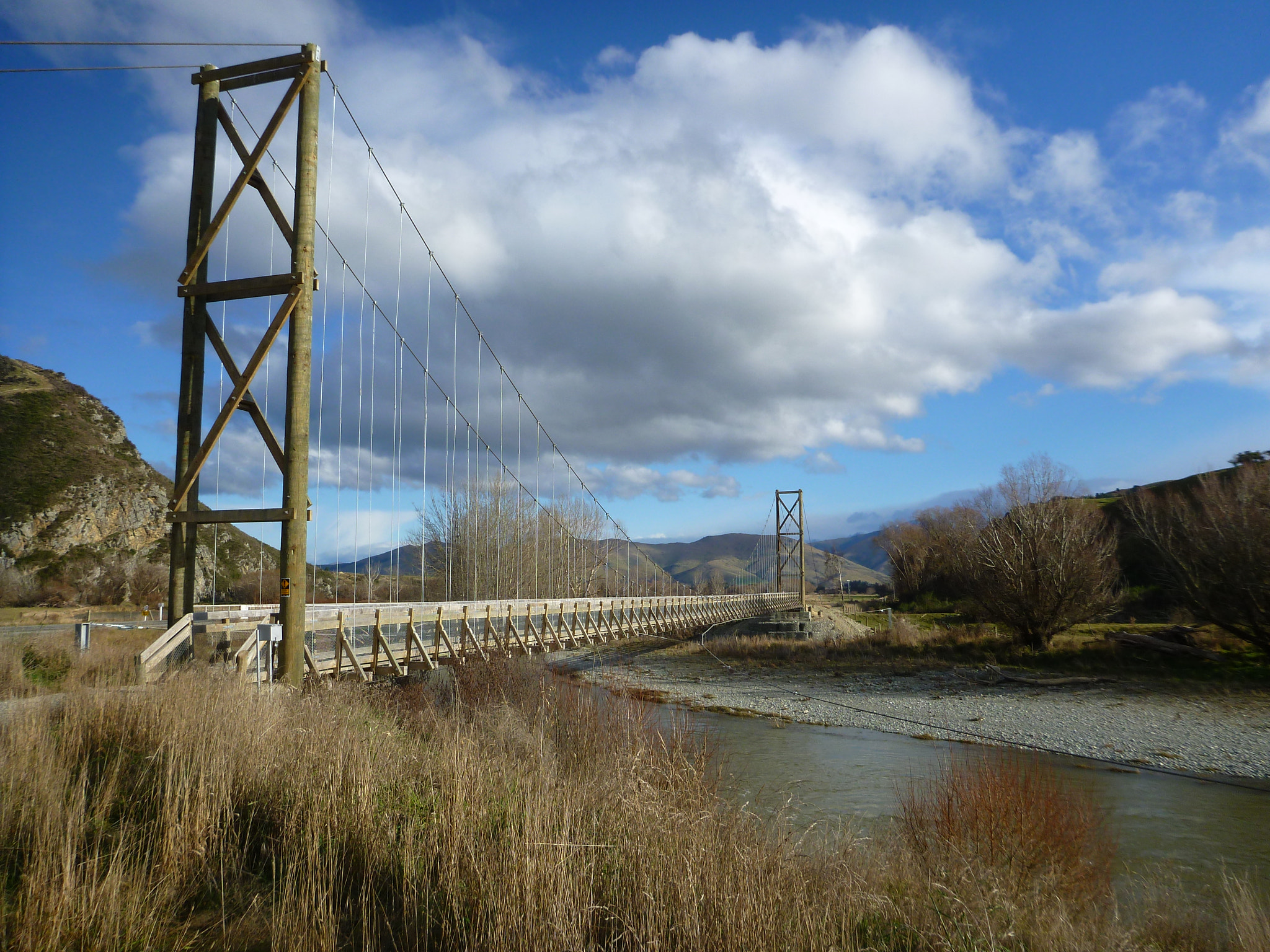 Panasonic DMC-FT3 sample photo. New zealand walking bridge photography