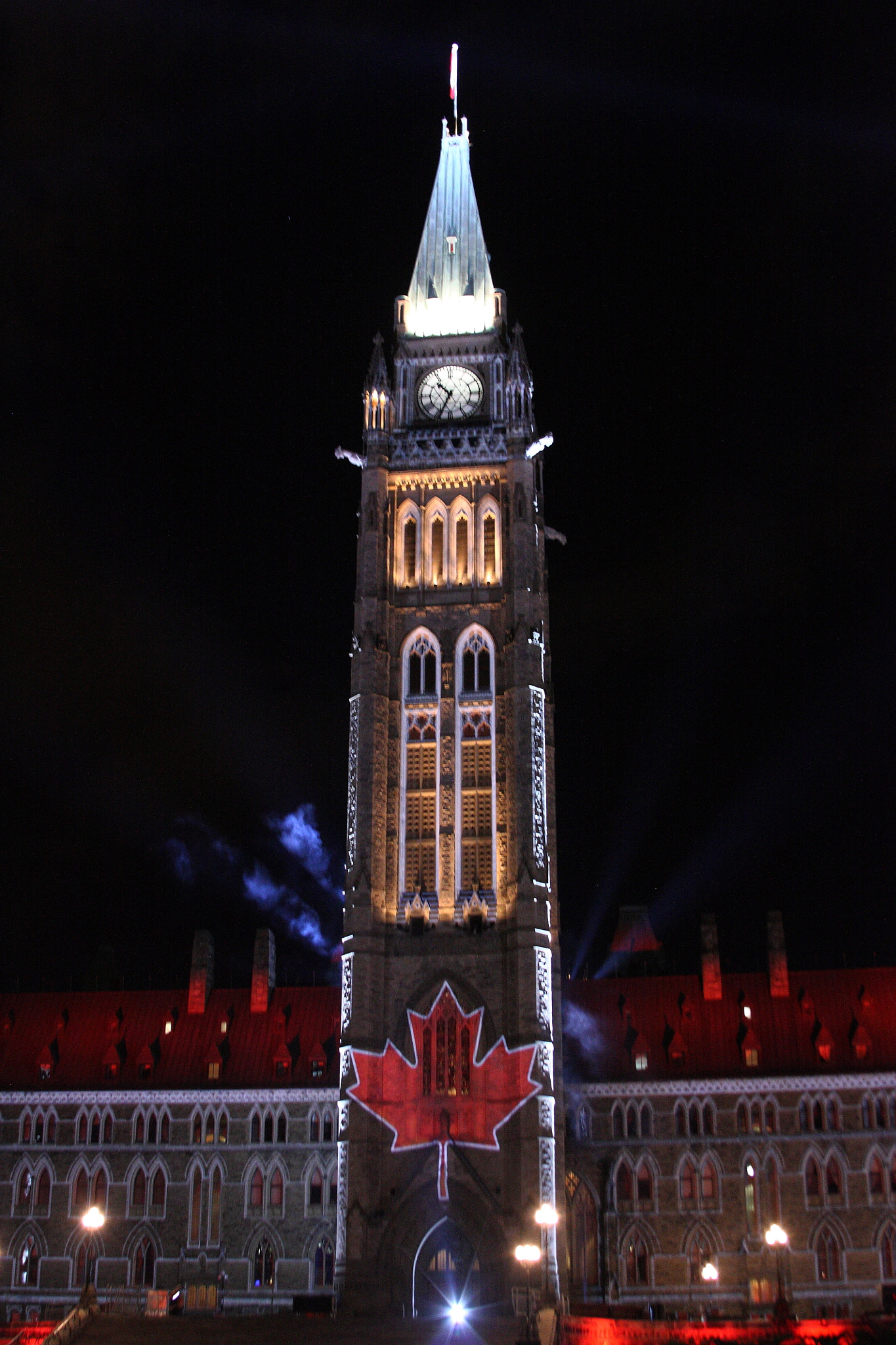 Canon EOS 450D (EOS Rebel XSi / EOS Kiss X2) sample photo. Canada peace tower photography
