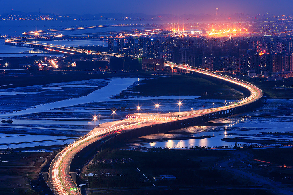 Canon EOS-1D X + Canon EF 200mm F2L IS USM sample photo. West highway of shenzhen photography